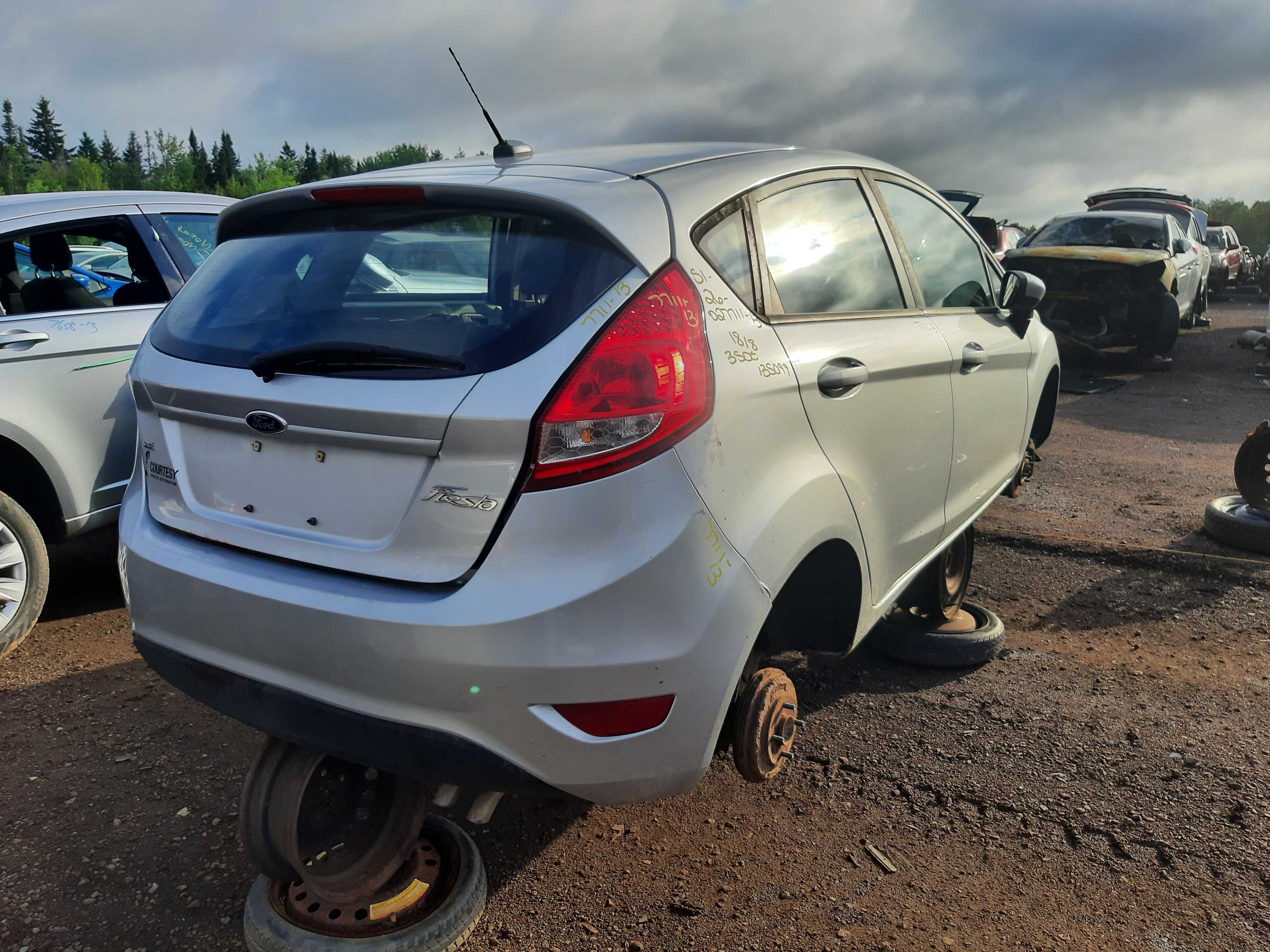 FORD FIESTA 2013