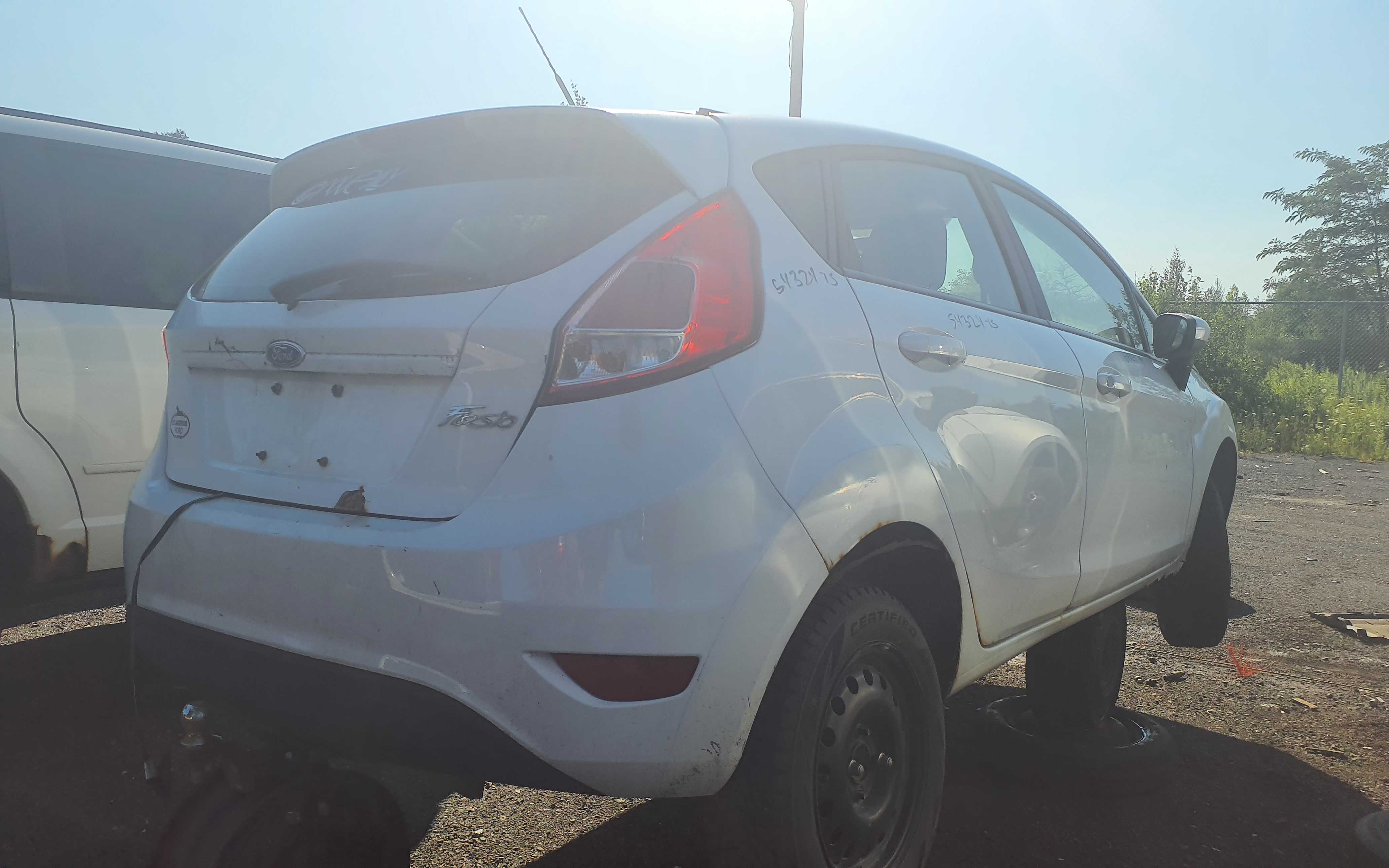 FORD FIESTA 2015