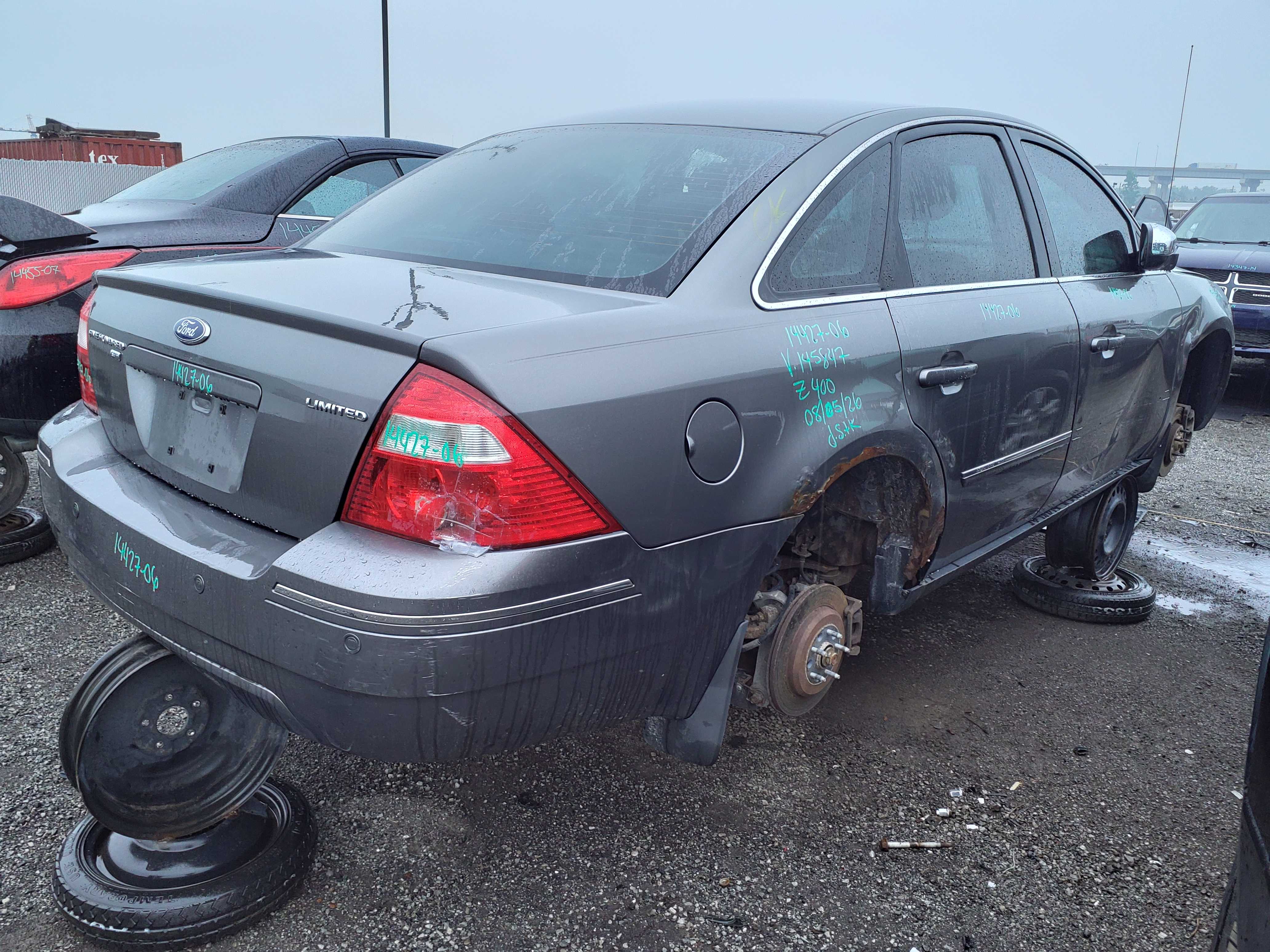 FORD FIVE HUNDRED 2006