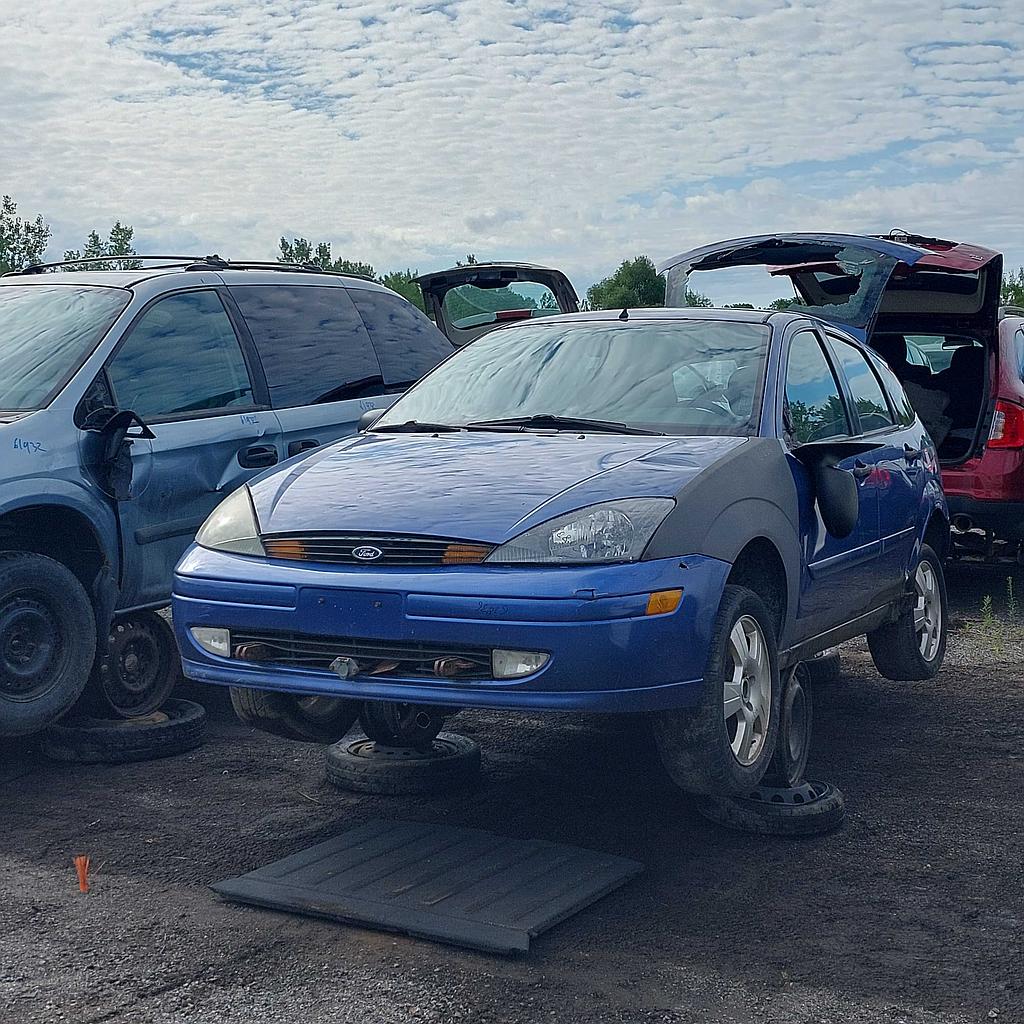 FORD FOCUS 2003