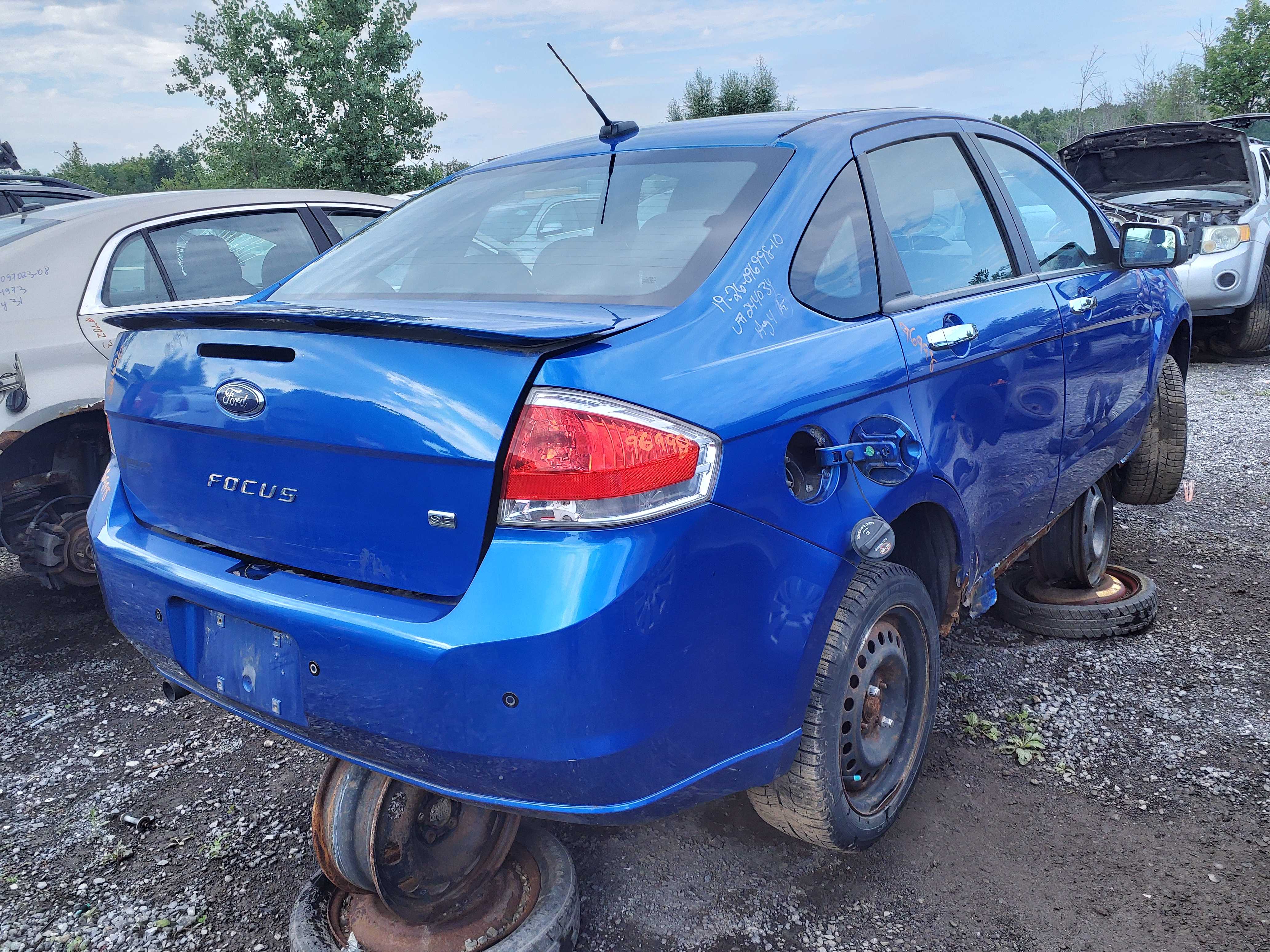 FORD FOCUS 2010
