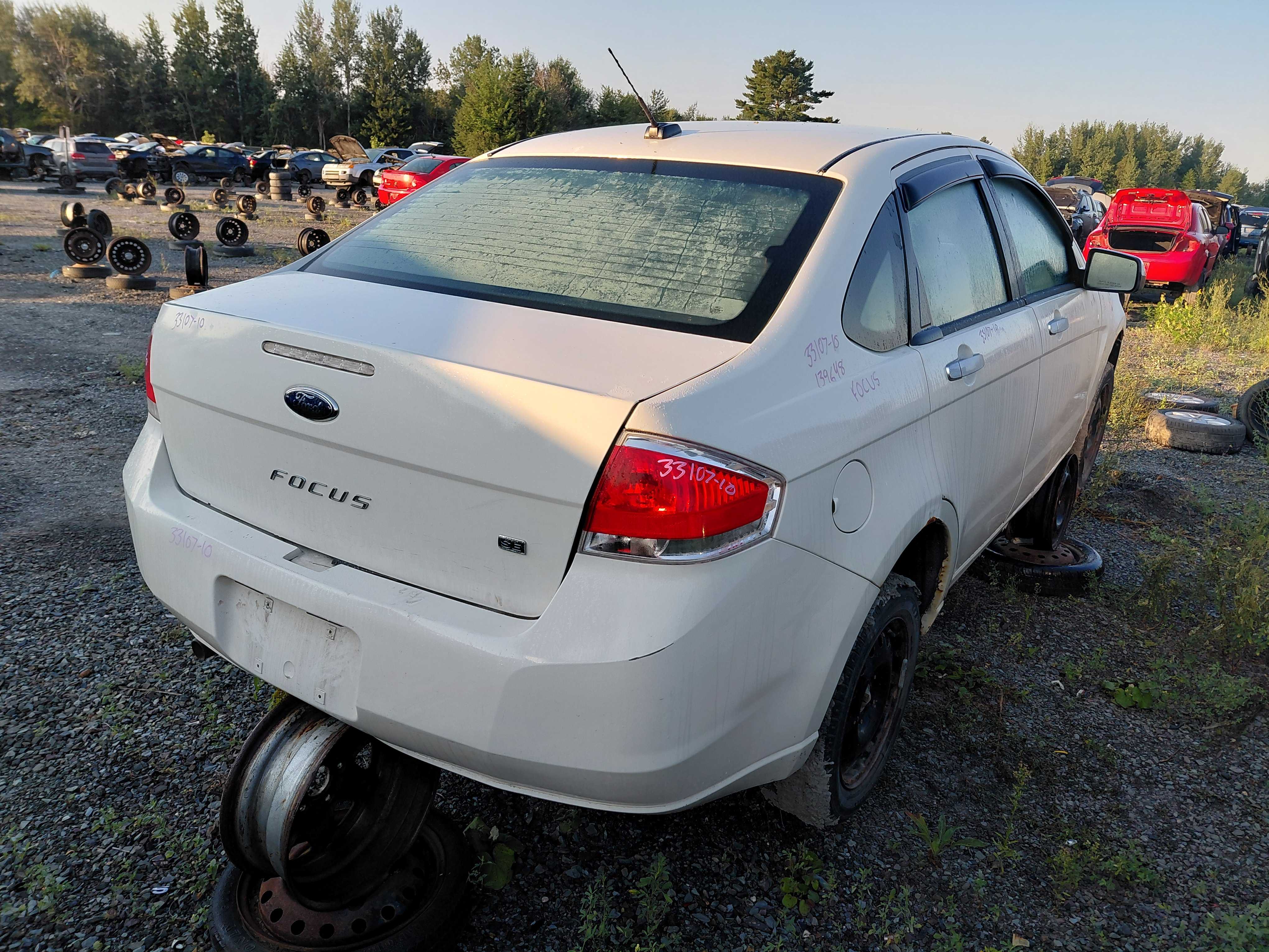 FORD FOCUS 2010