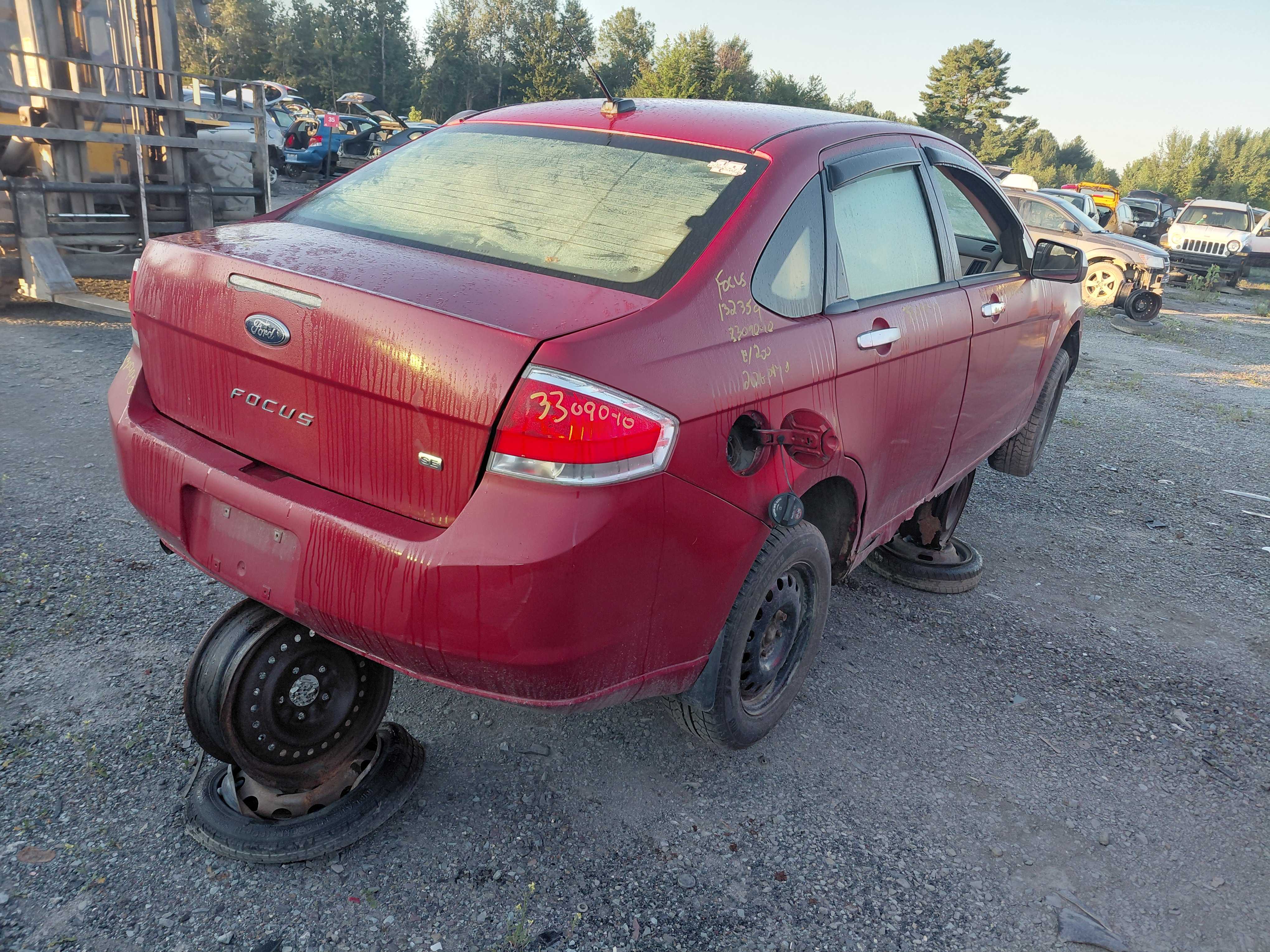 FORD FOCUS 2010