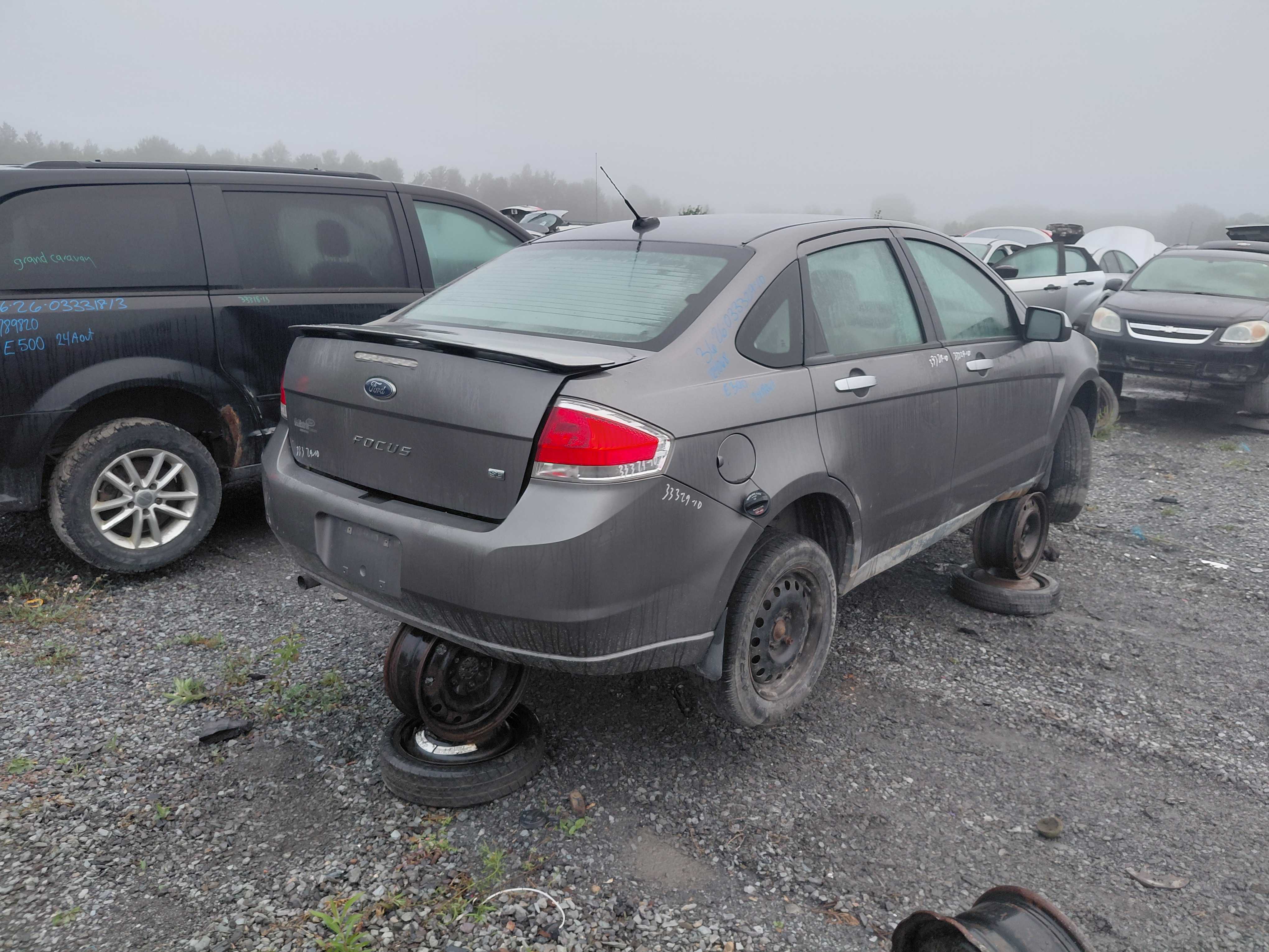 FORD FOCUS 2010