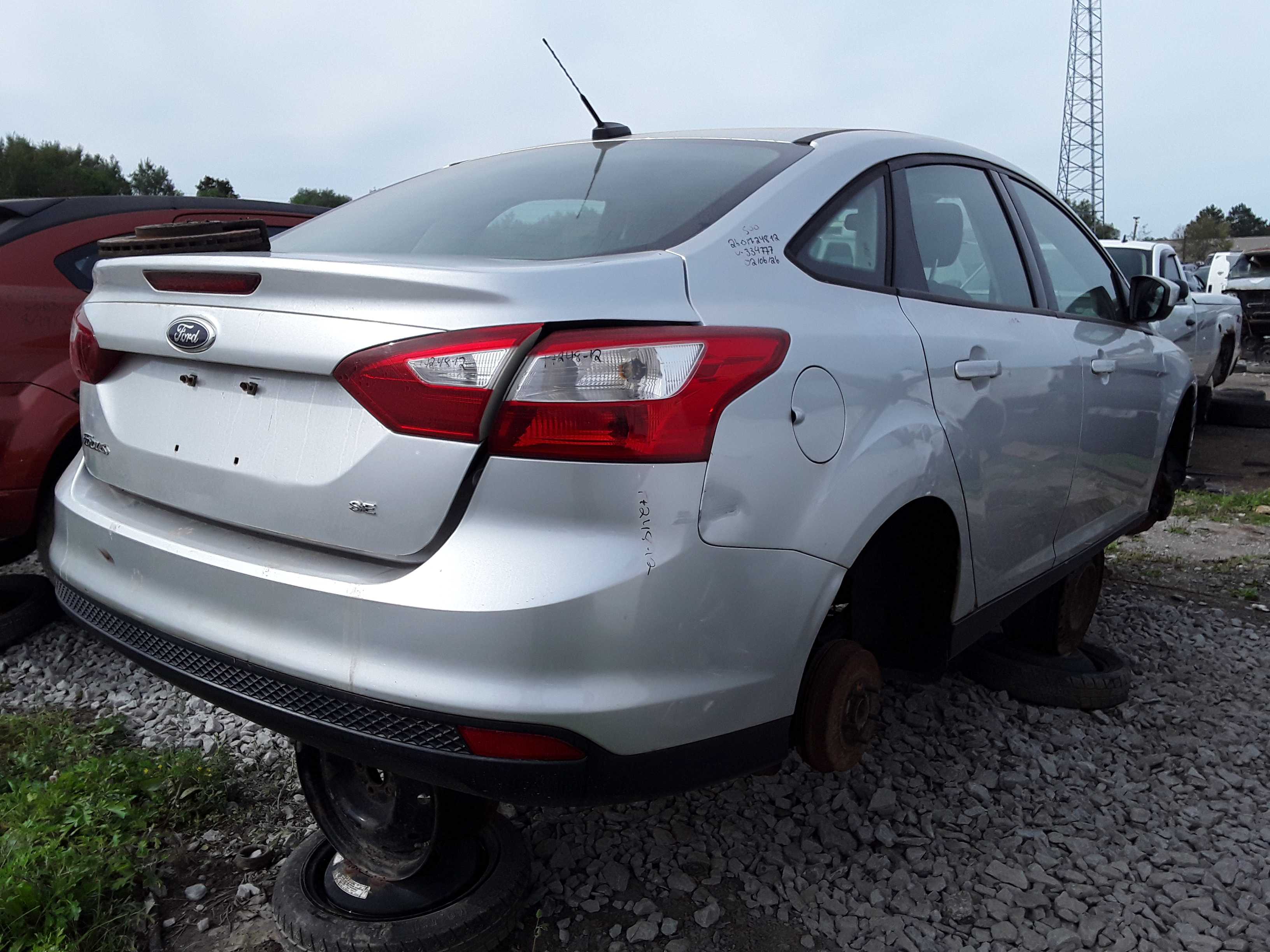 FORD FOCUS 2012