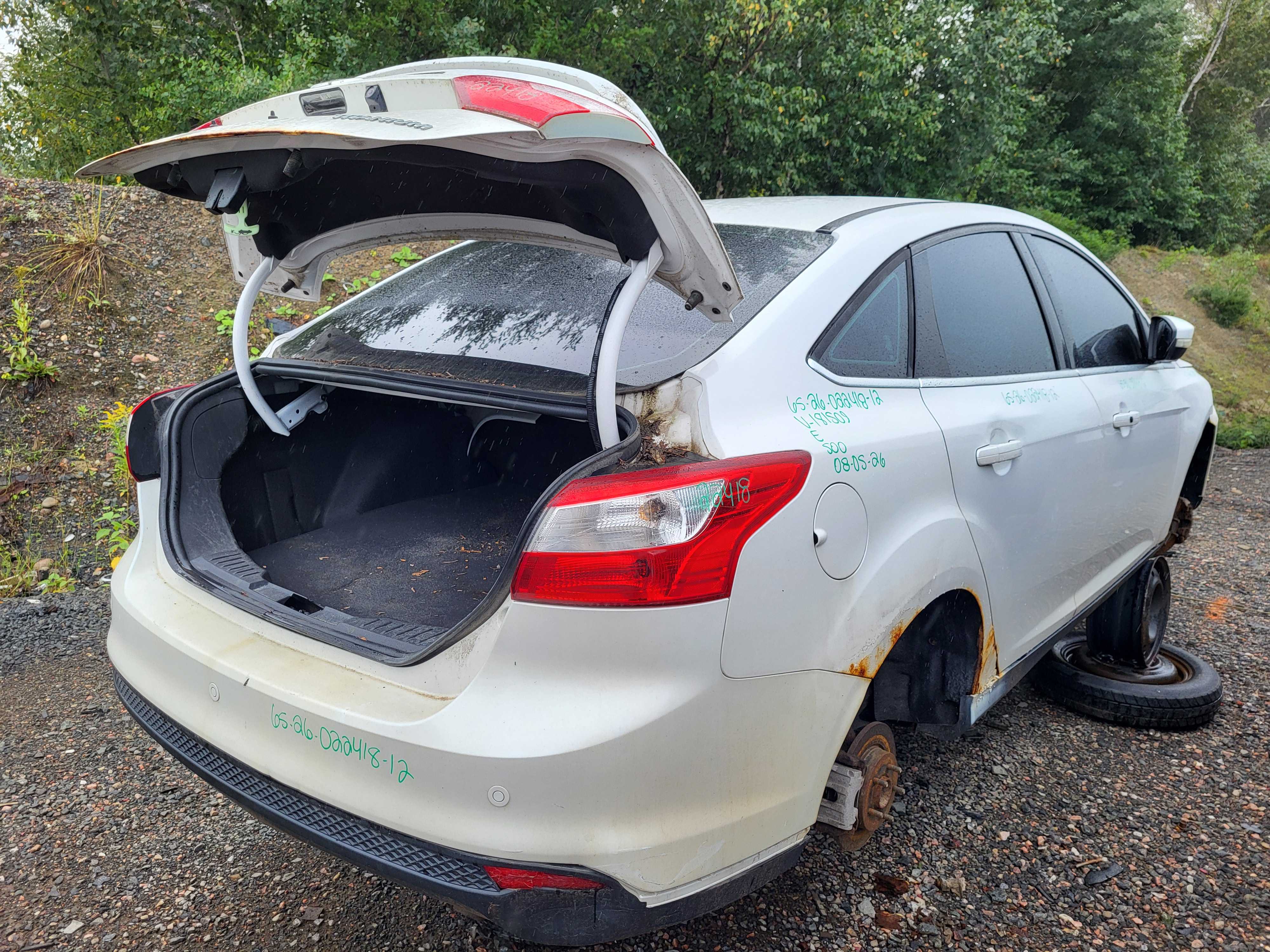 FORD FOCUS 2012