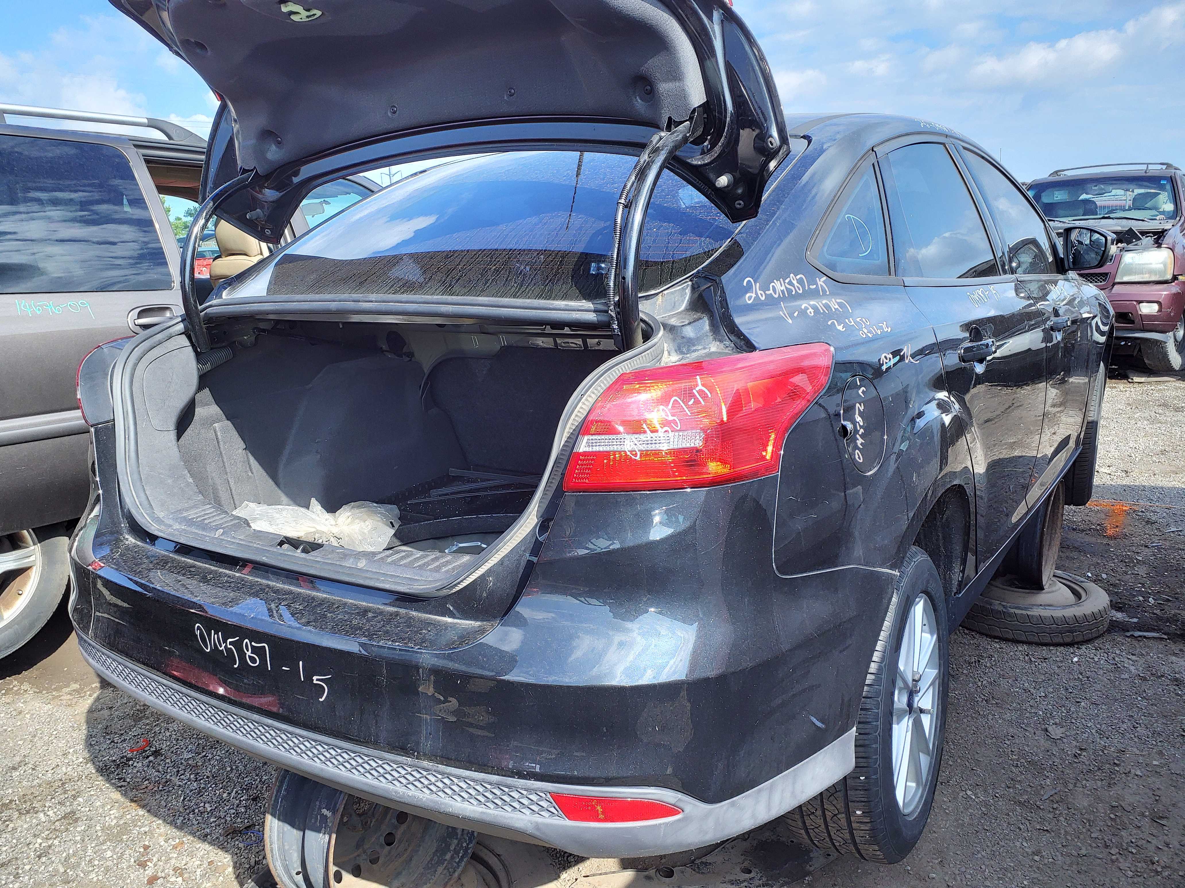 FORD FOCUS 2015