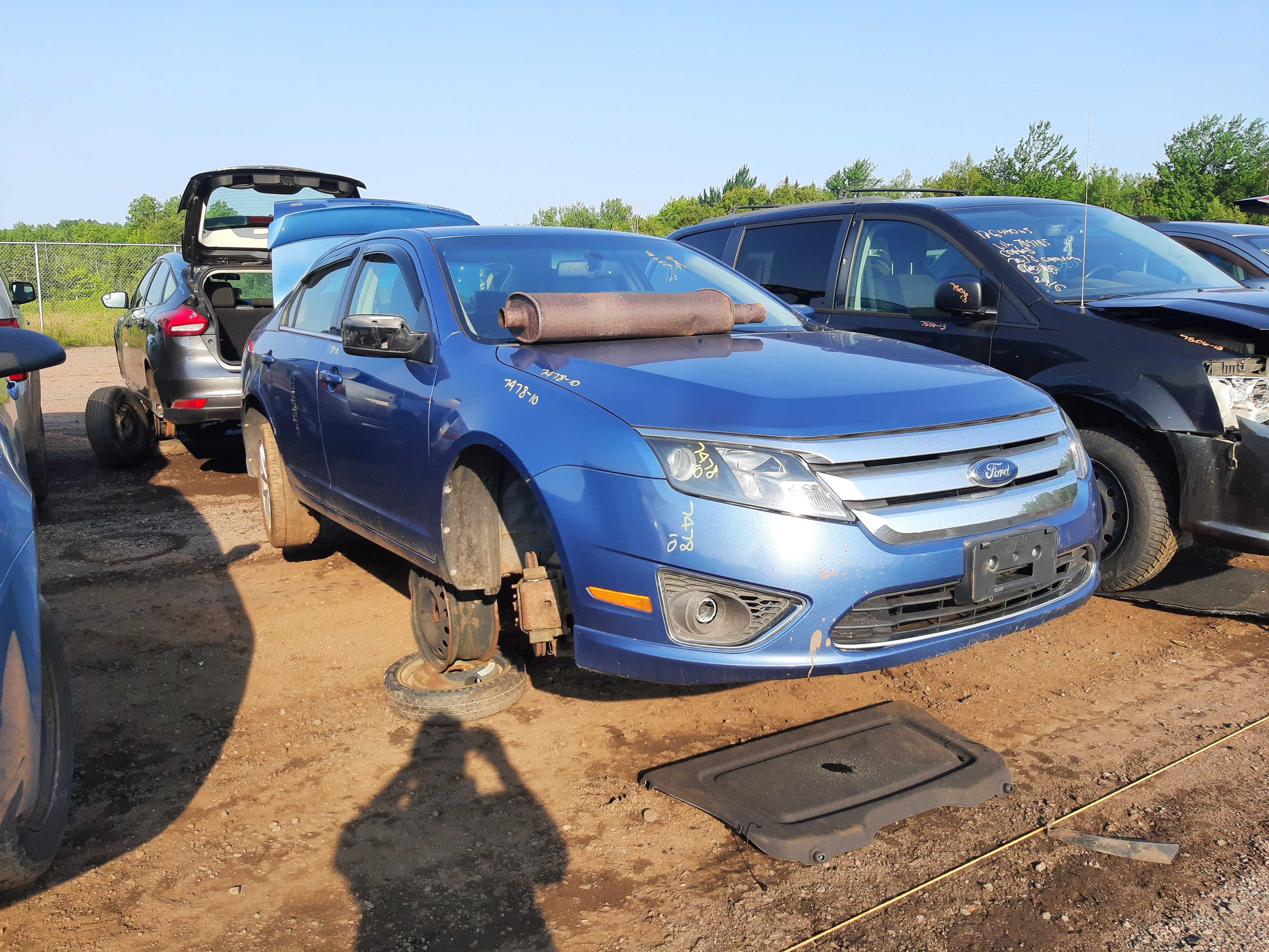FORD FUSION 2010