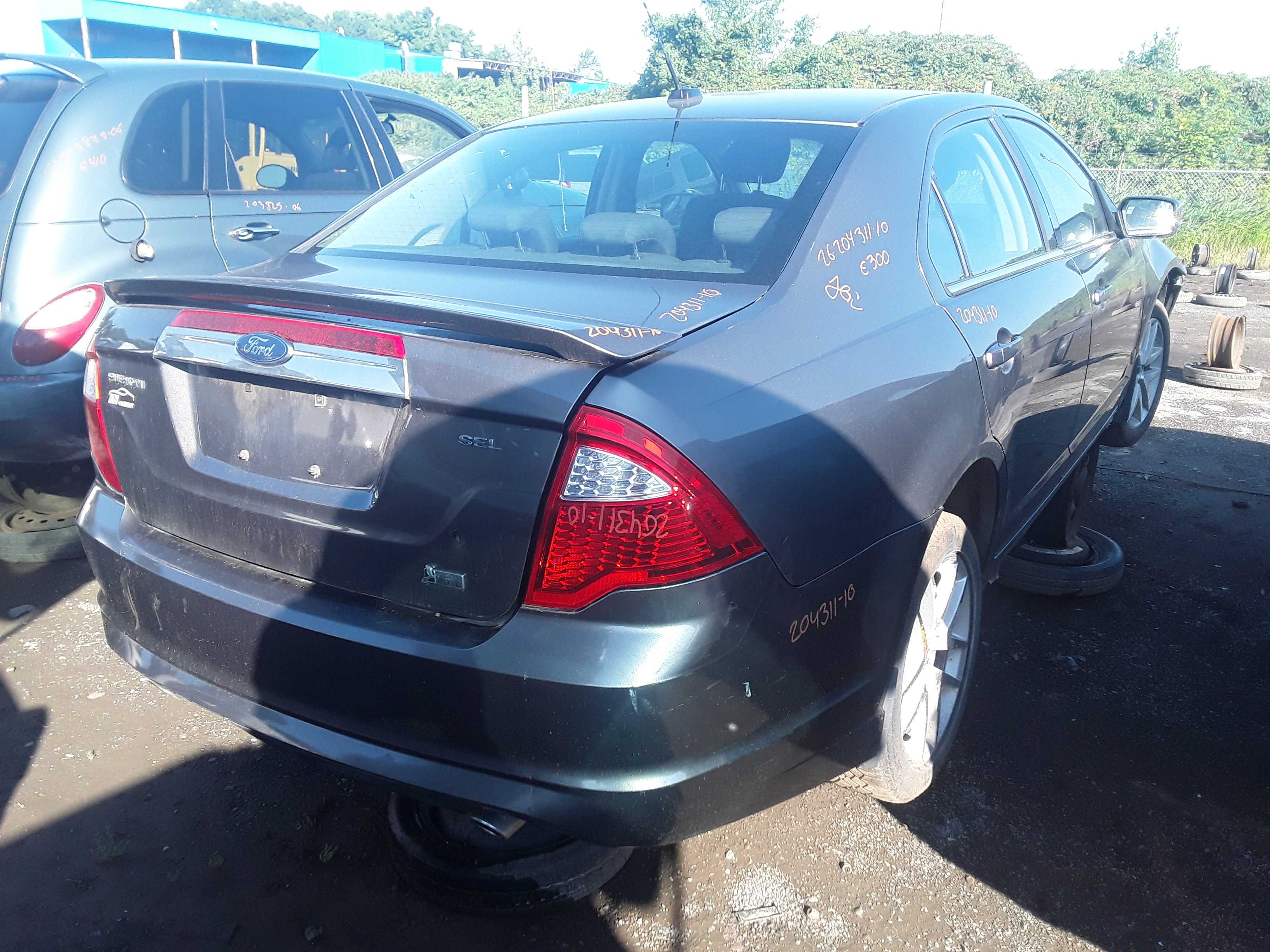 FORD FUSION 2010