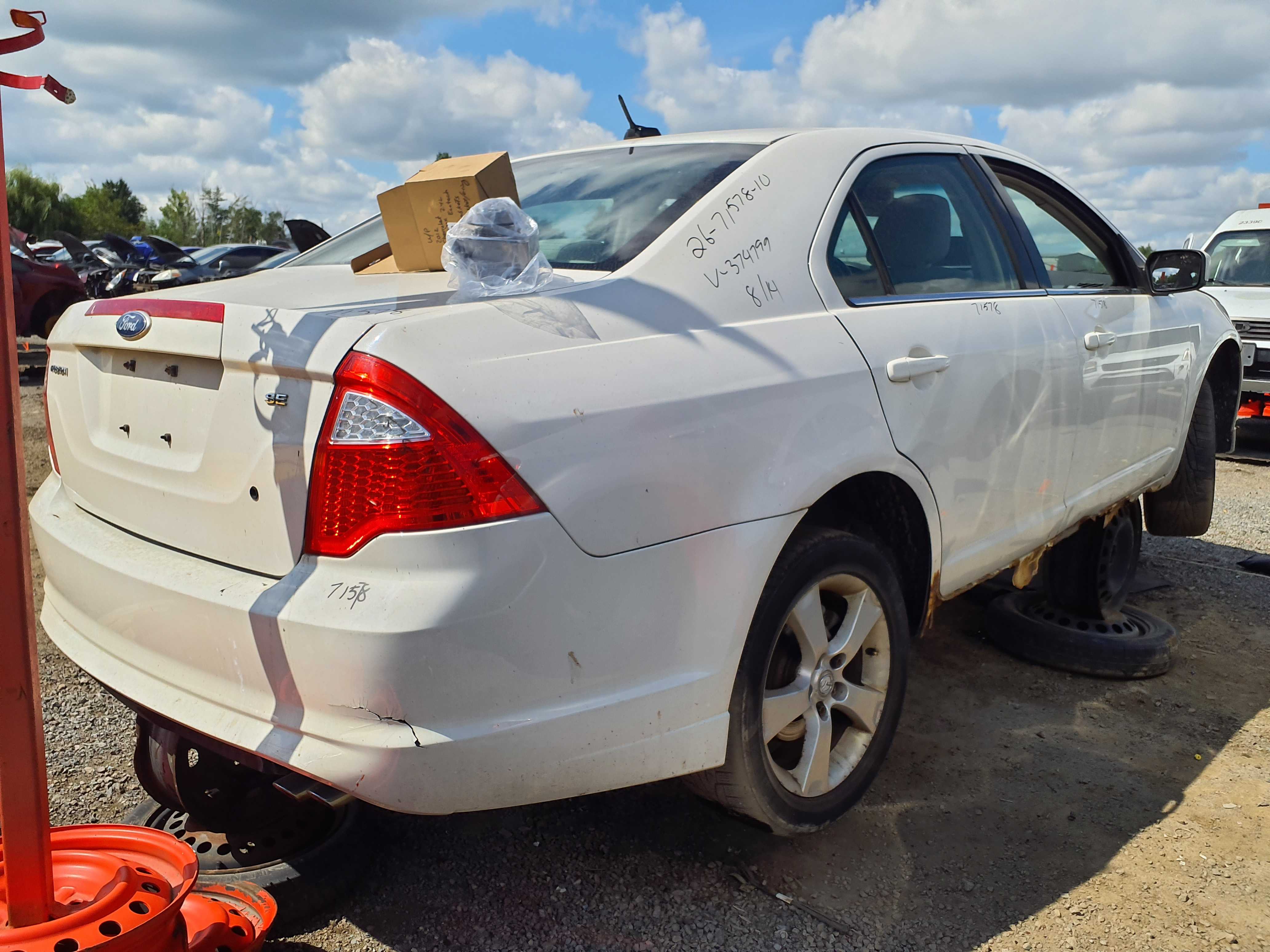 FORD FUSION 2010