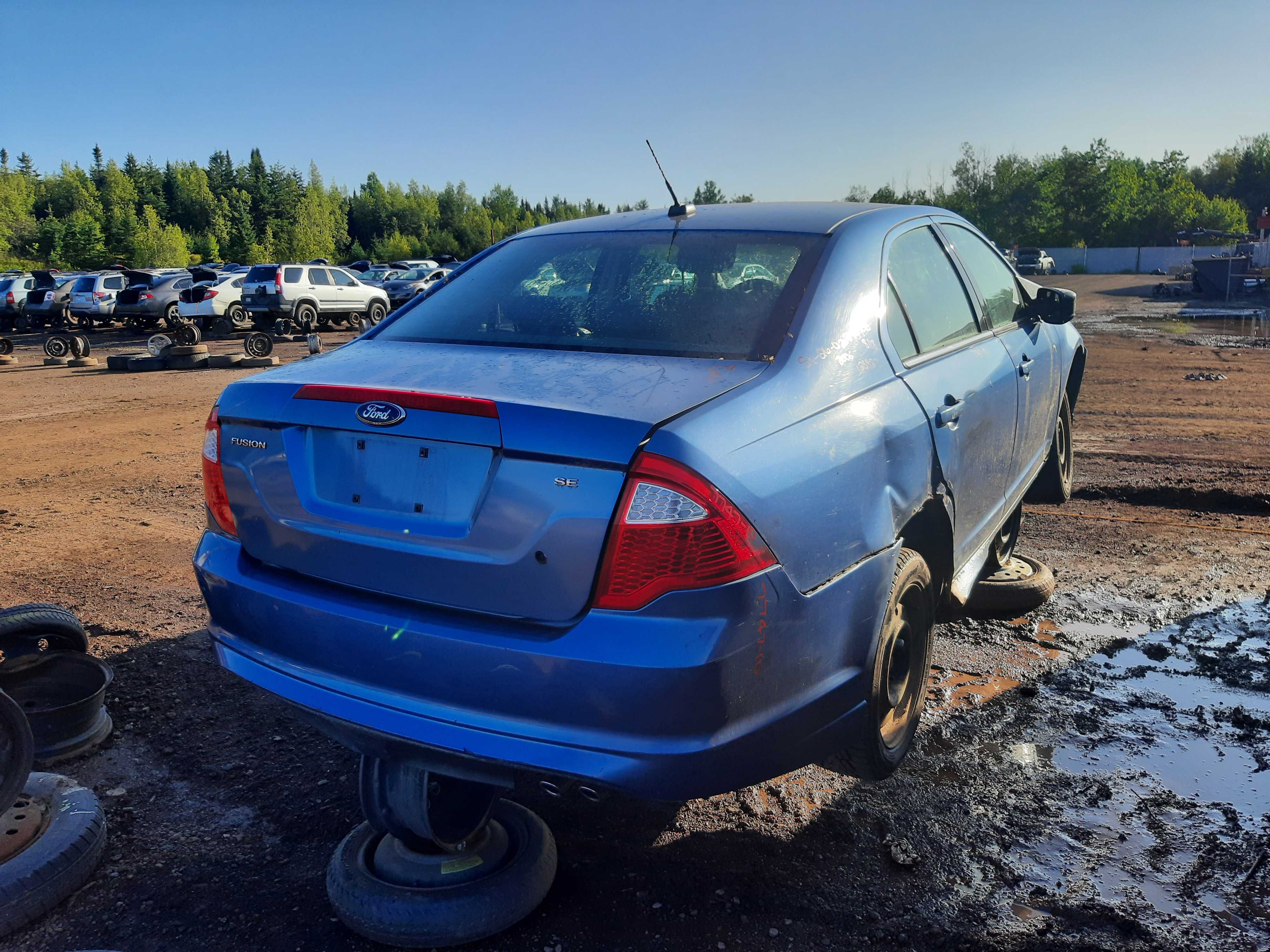 FORD FUSION 2010