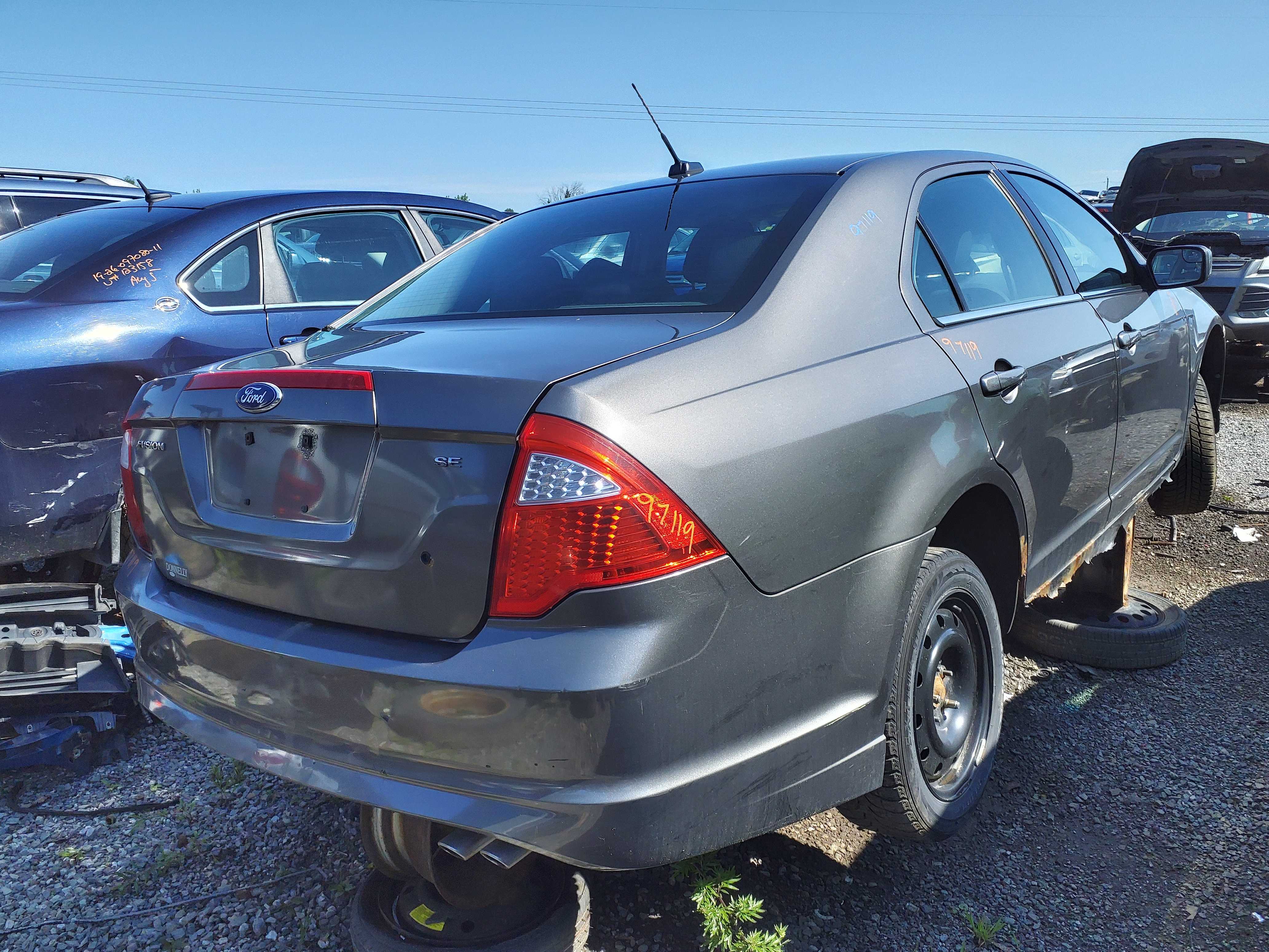 FORD FUSION 2011