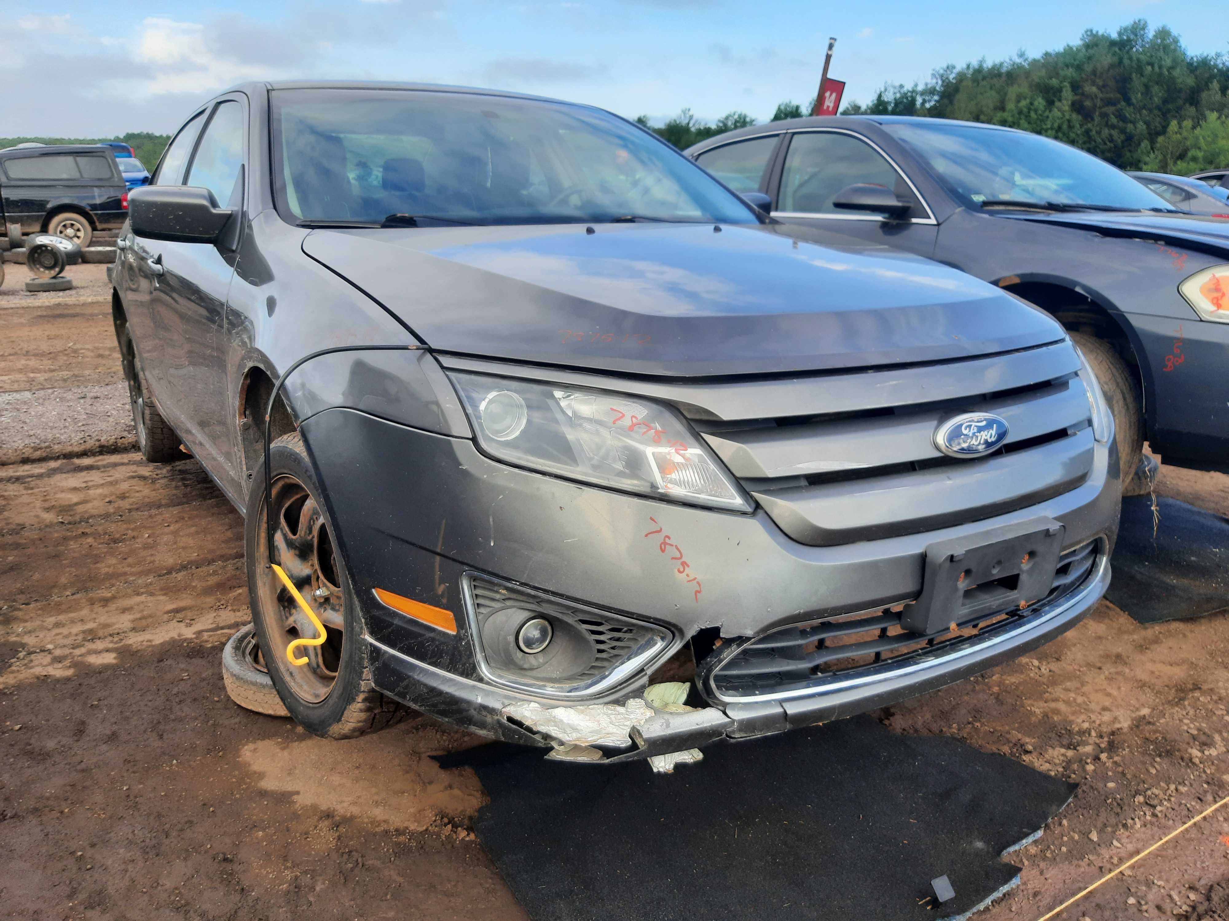 FORD FUSION 2012