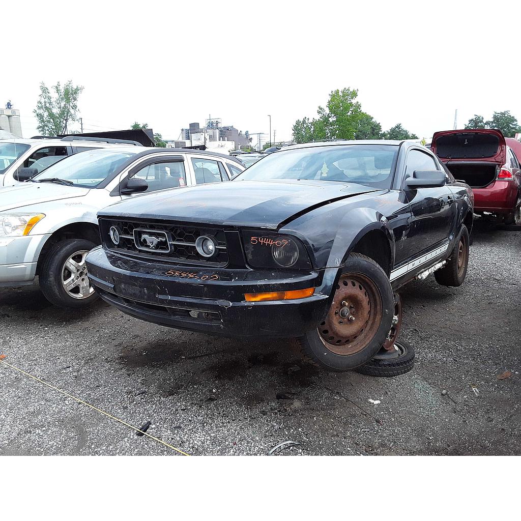FORD MUSTANG 2007