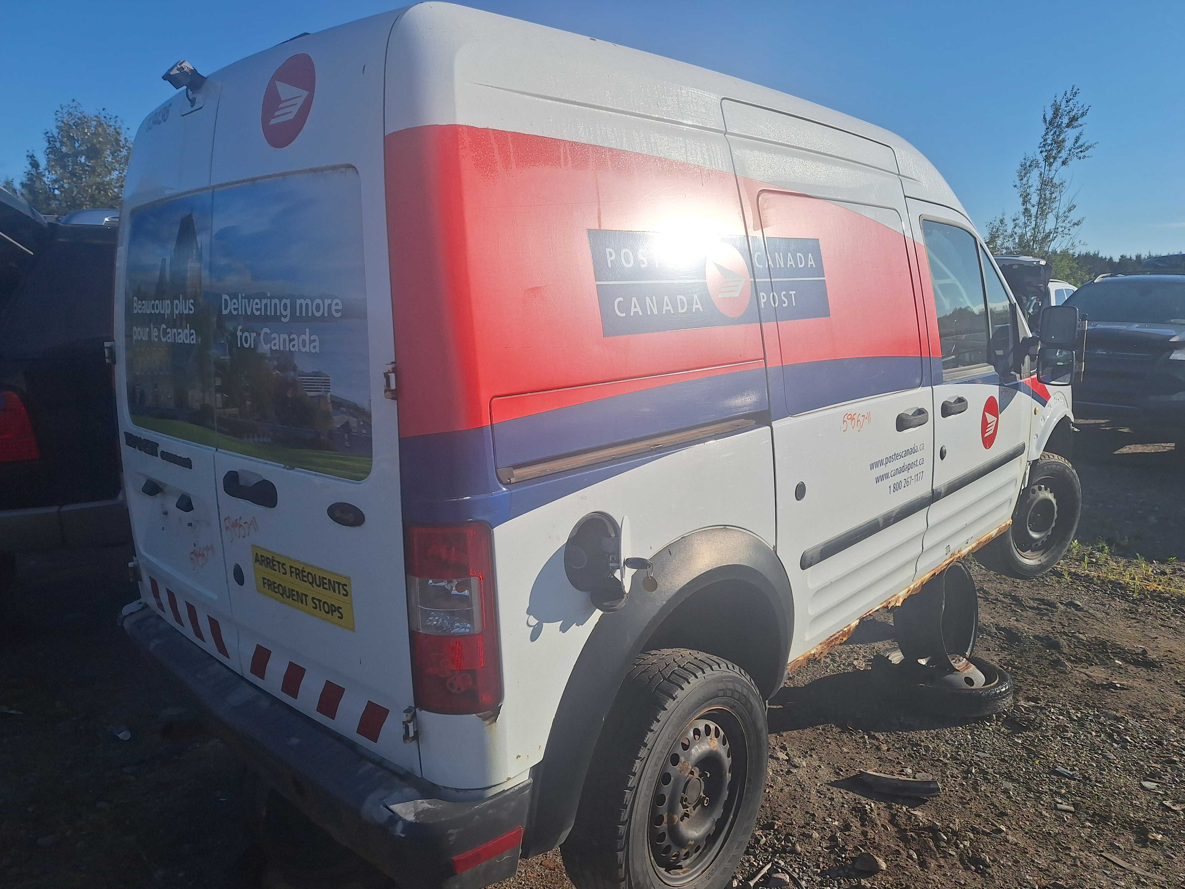 FORD TRANSIT CONNECT 2011