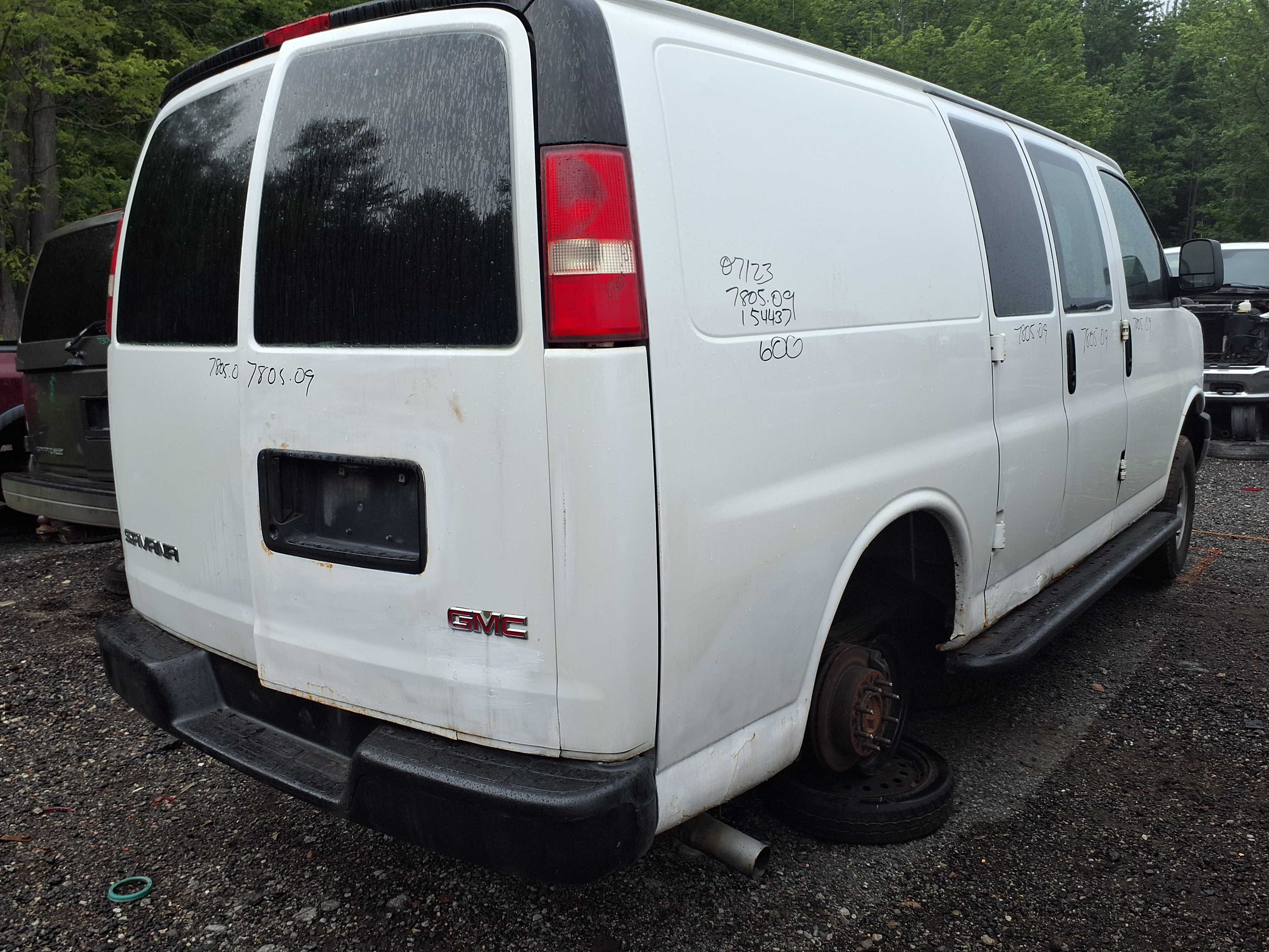 GMC SAVANA CARGO 2009