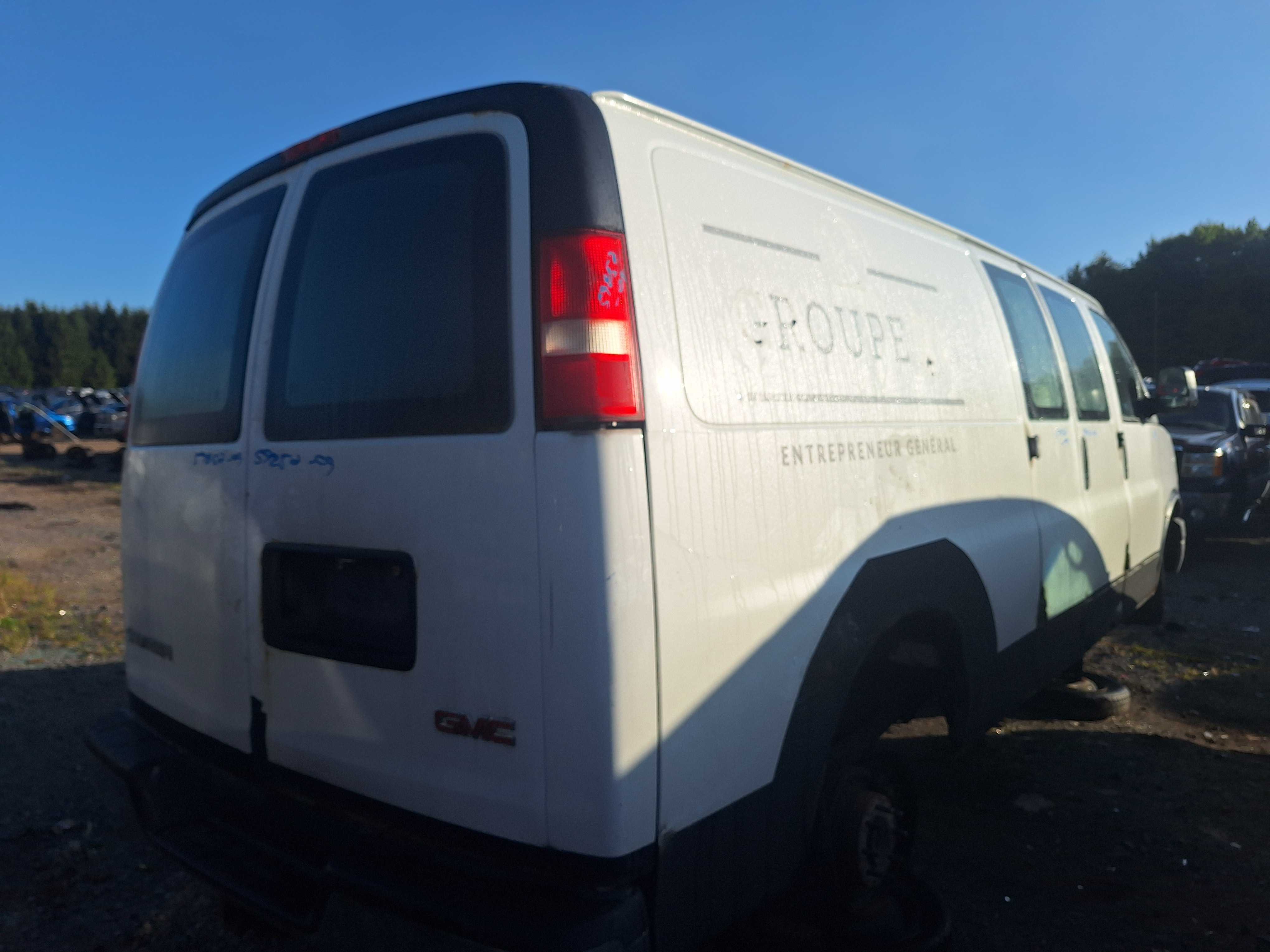 GMC SAVANA CARGO 2009