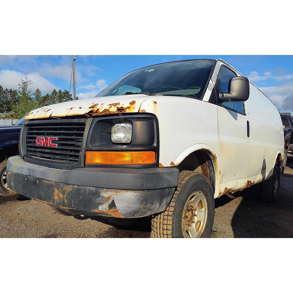 GMC SAVANA CARGO 2010
