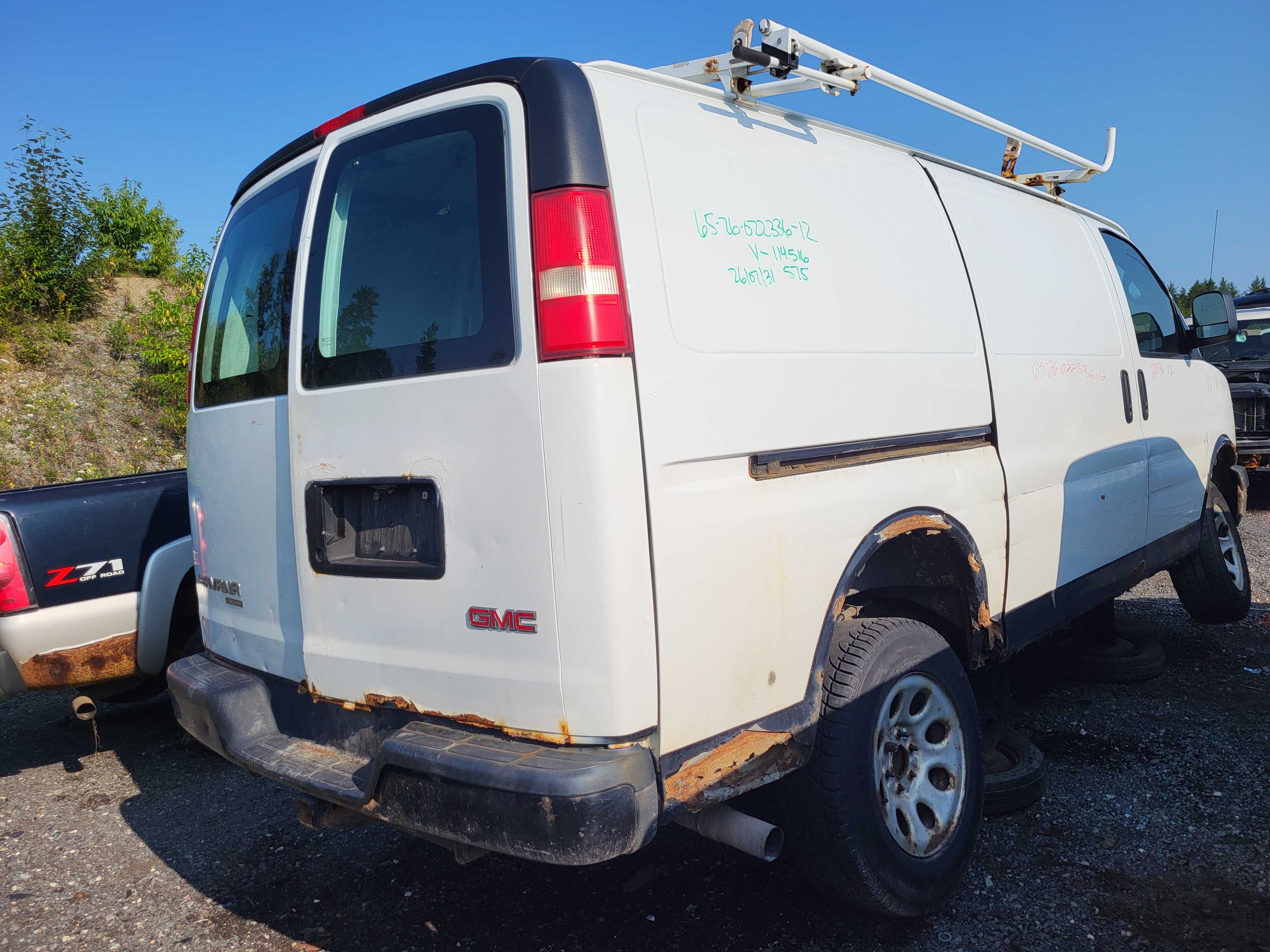 GMC SAVANA CARGO 2012