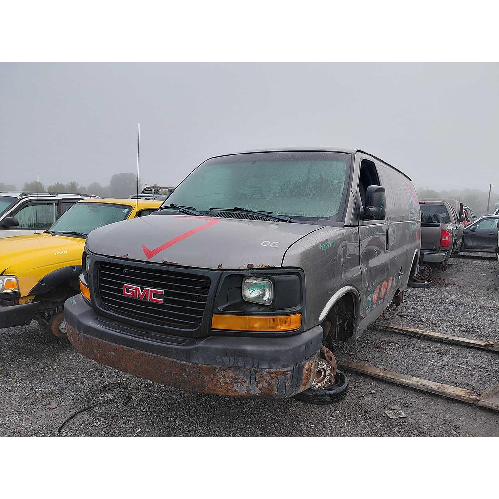 GMC SAVANA CARGO 2012