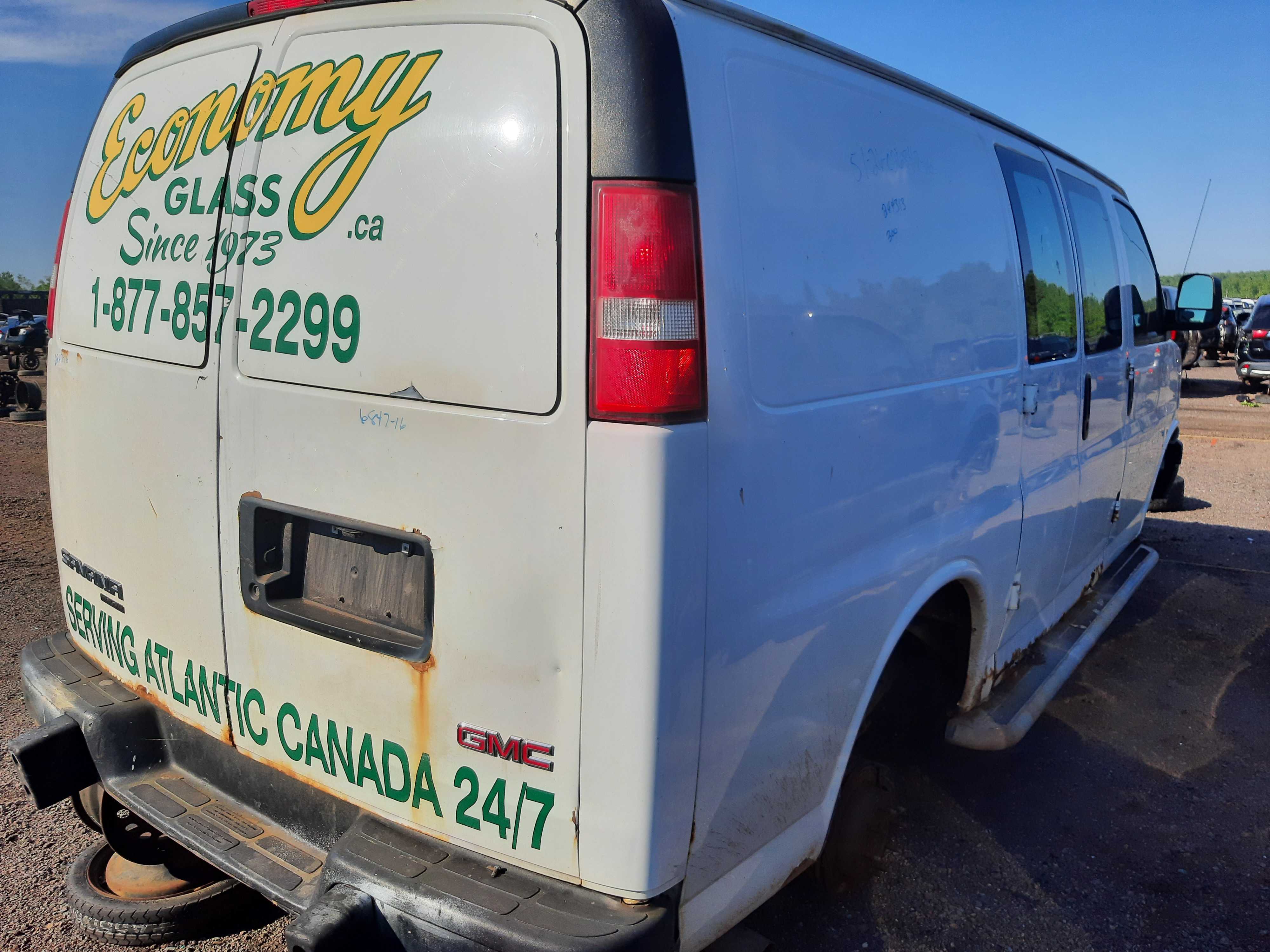GMC SAVANA CARGO 2016