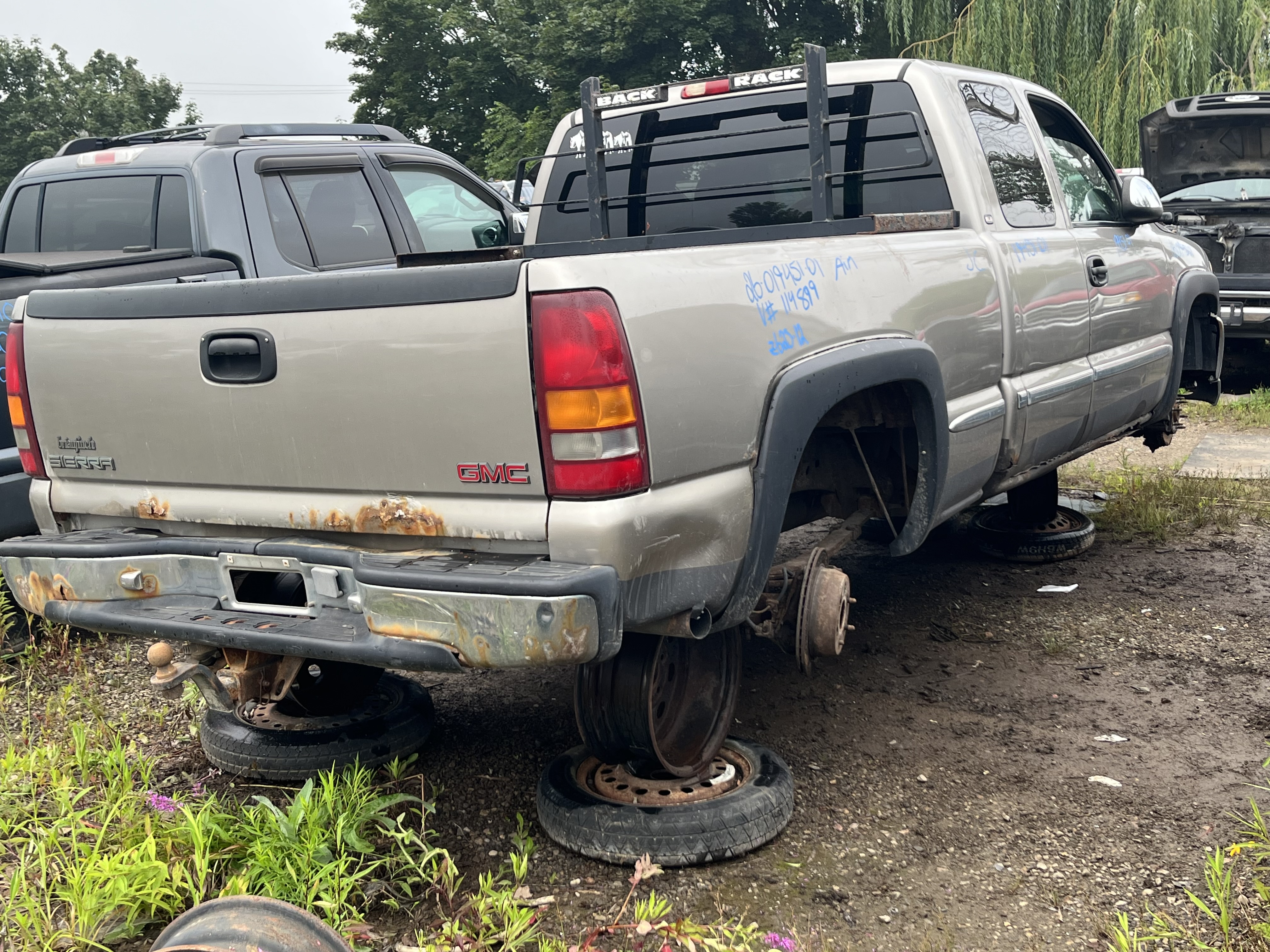 GMC SIERRA 1500 2001