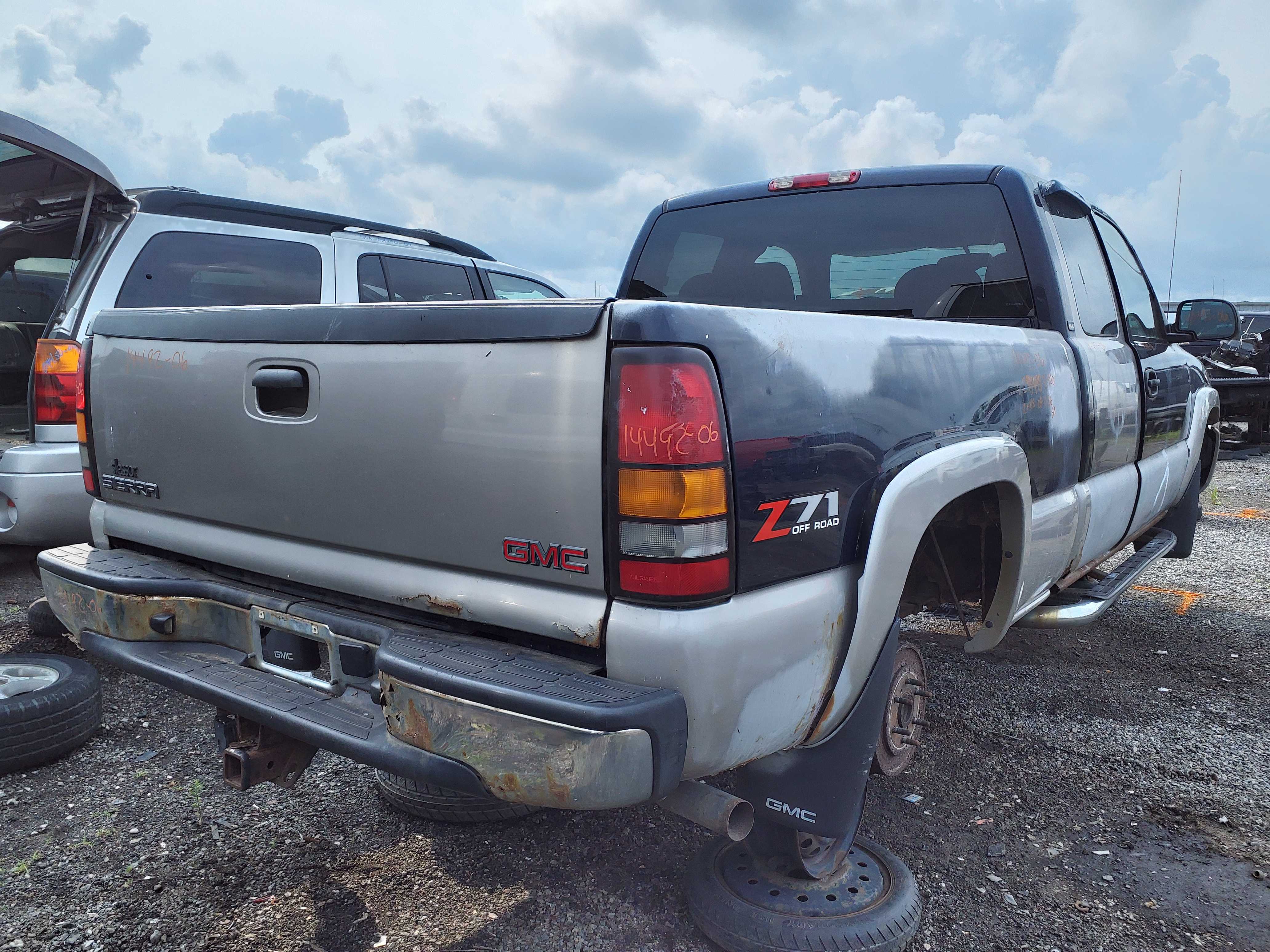 GMC SIERRA 1500 2006