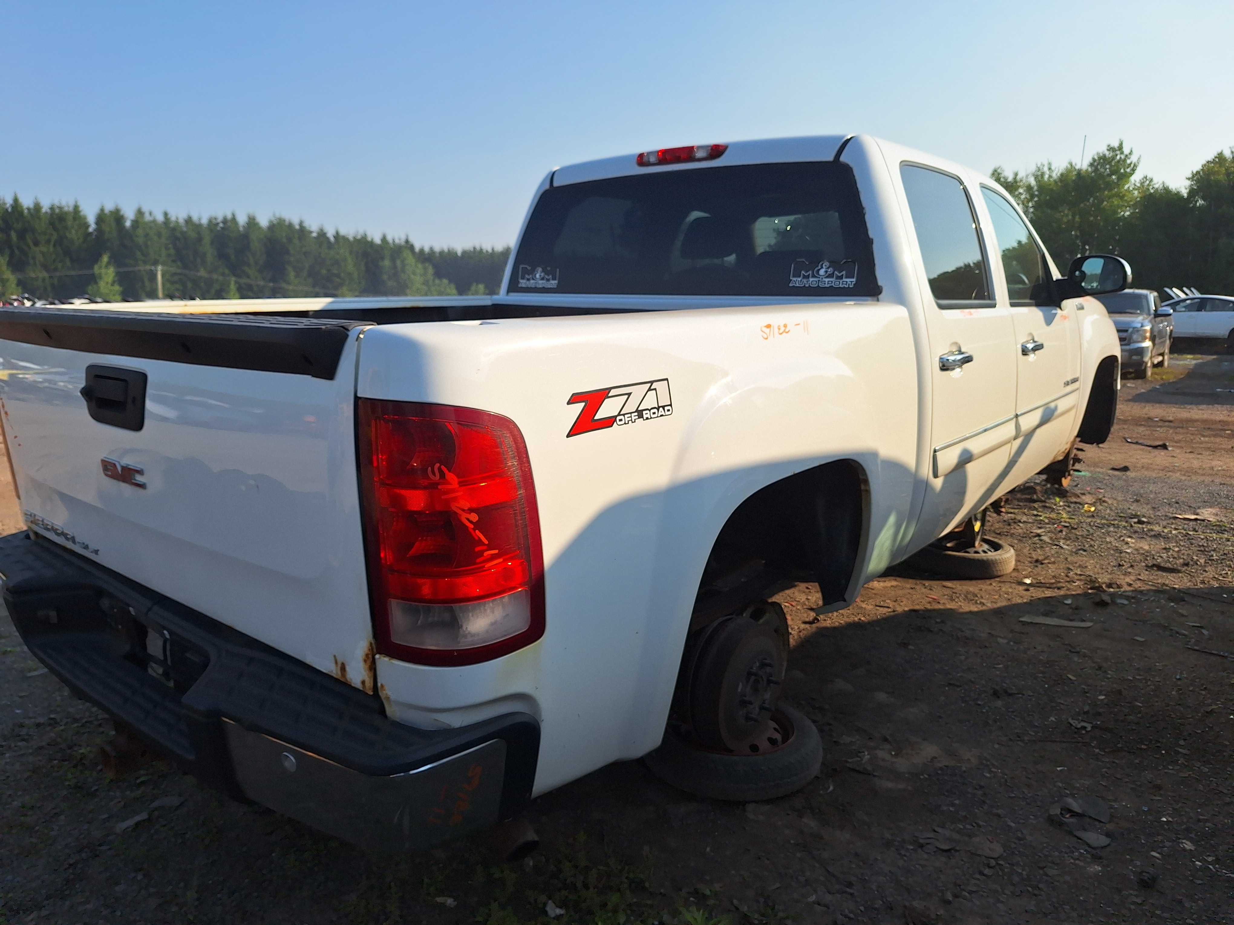 GMC SIERRA 1500 2011