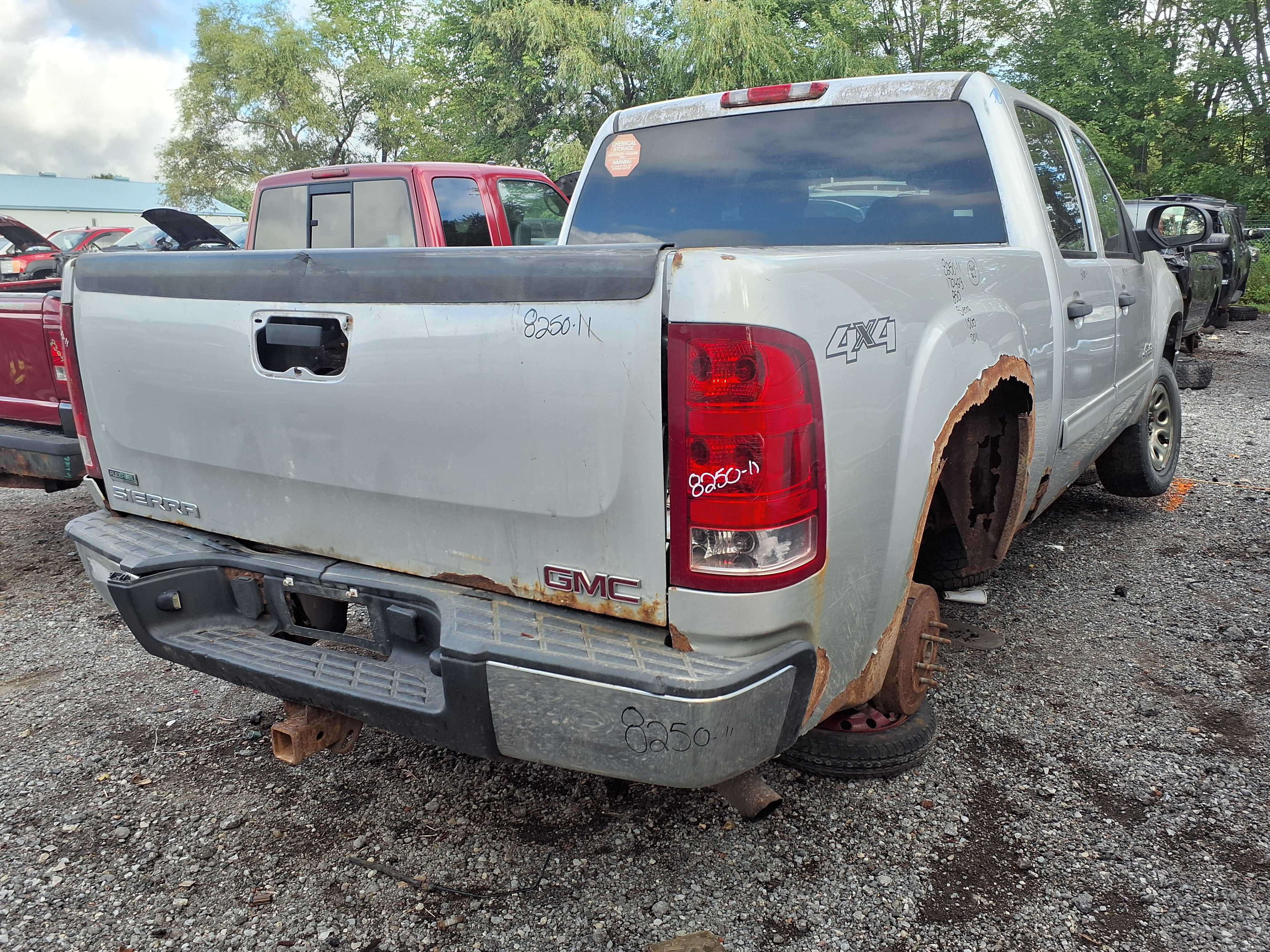 GMC SIERRA 1500 2011