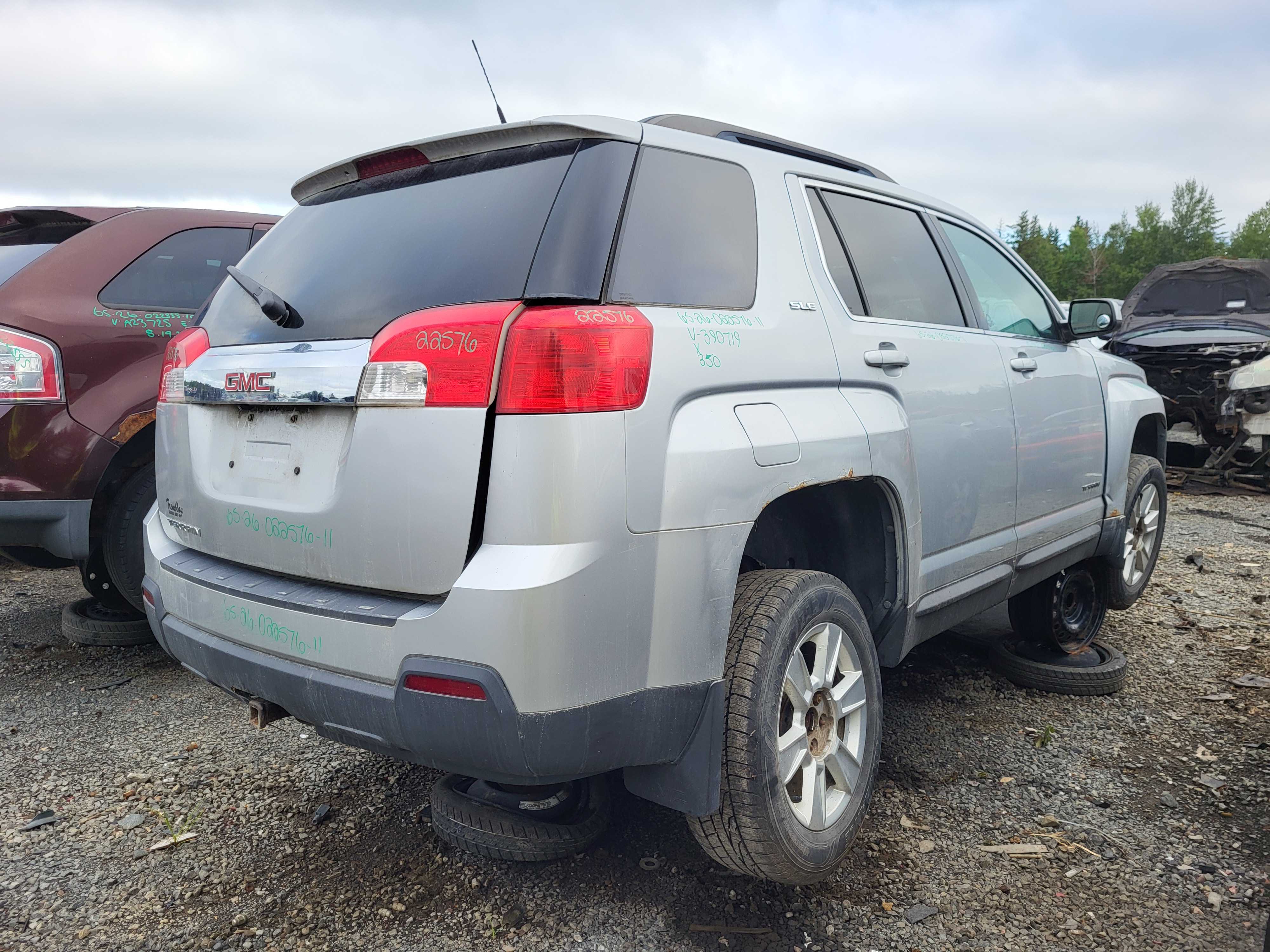 GMC TERRAIN 2011