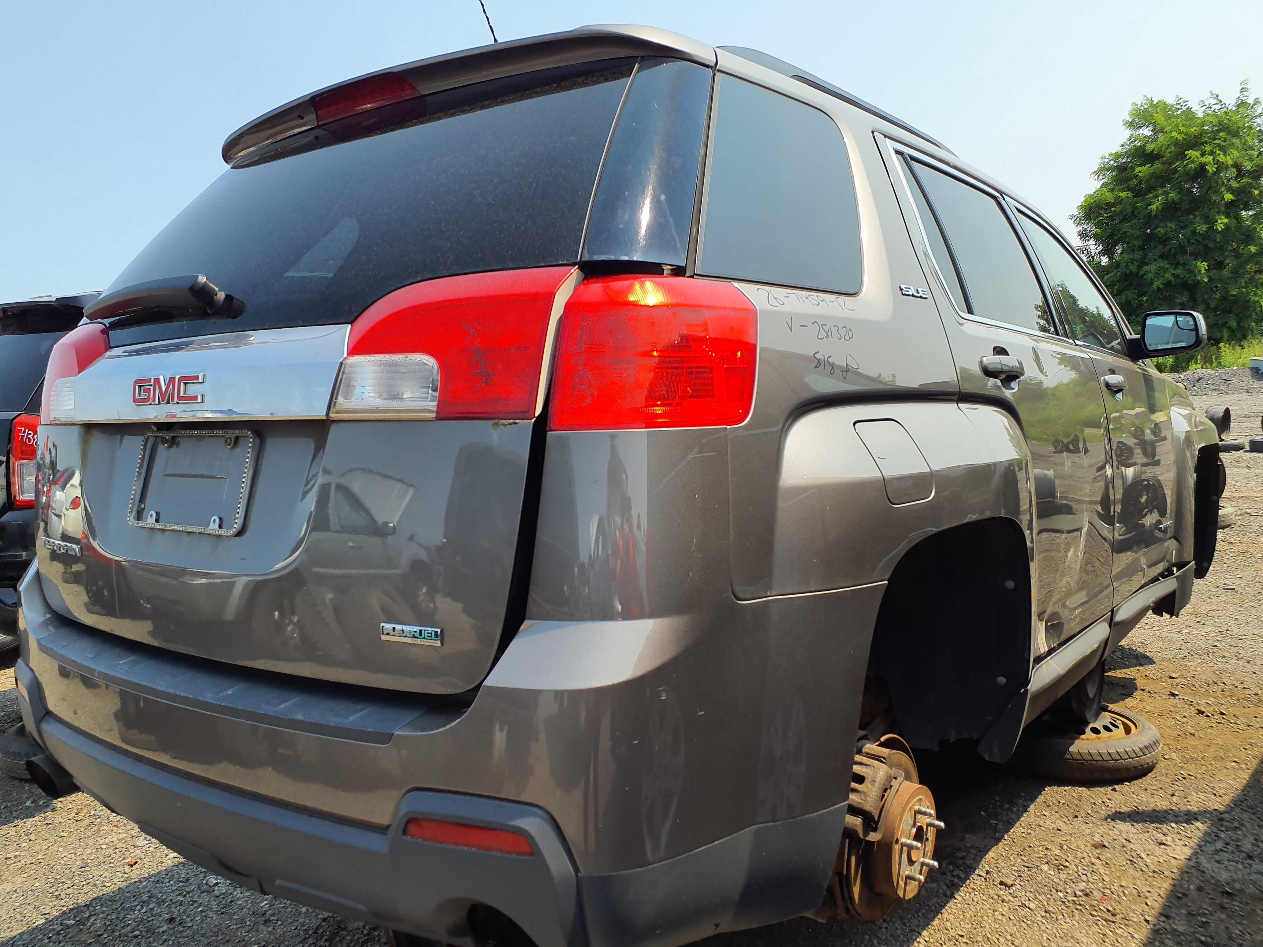 GMC VAN 2012