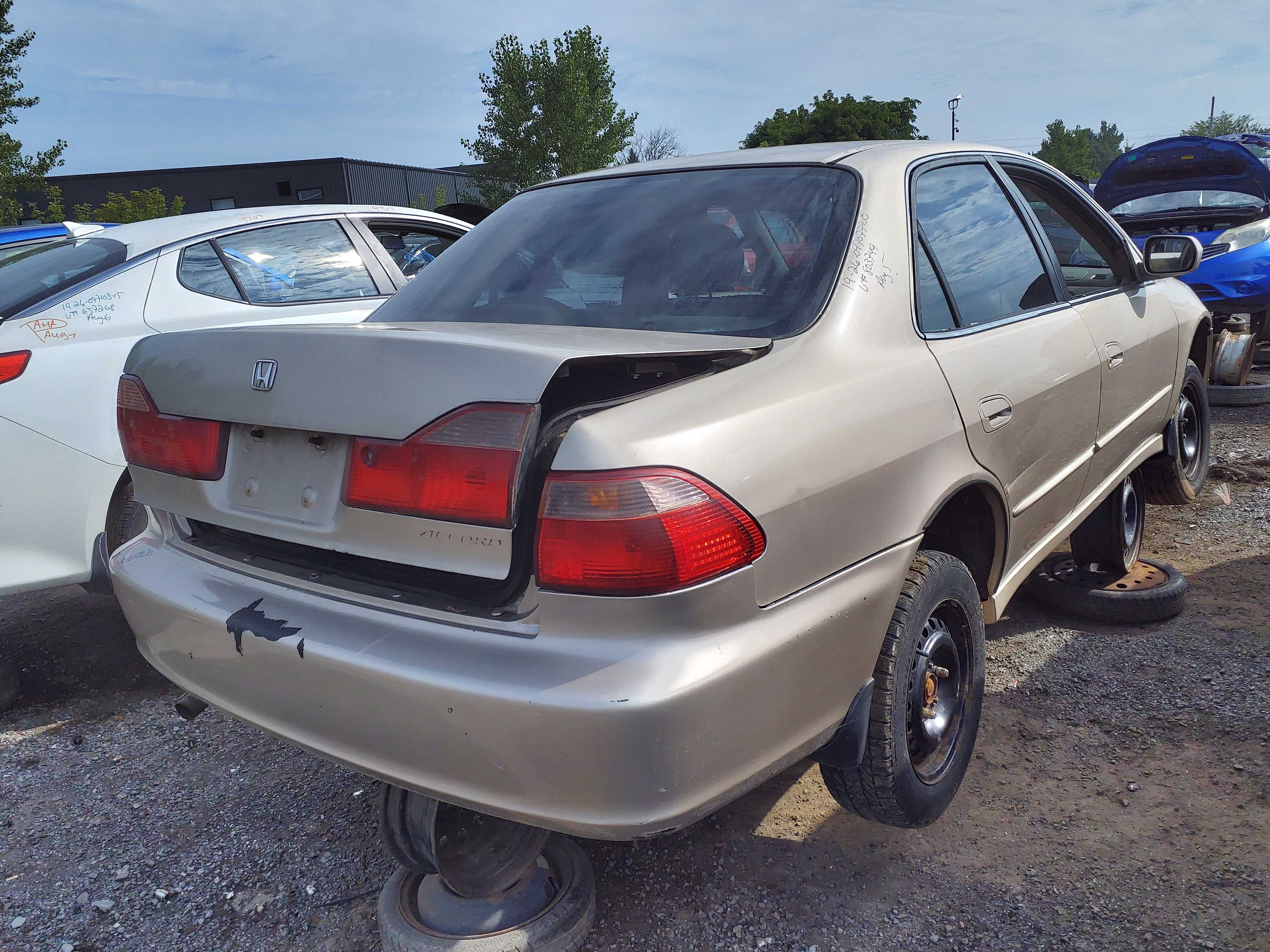 HONDA ACCORD 2000