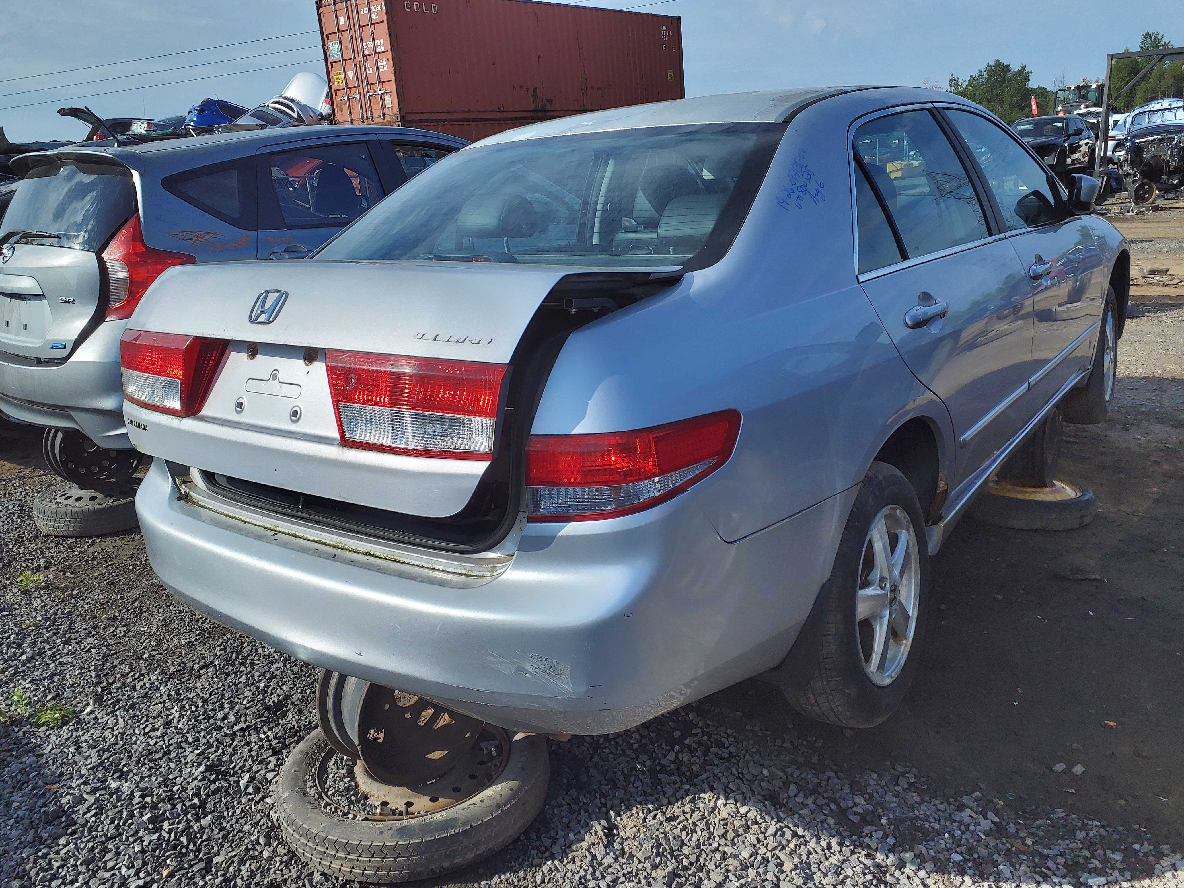HONDA ACCORD 2004