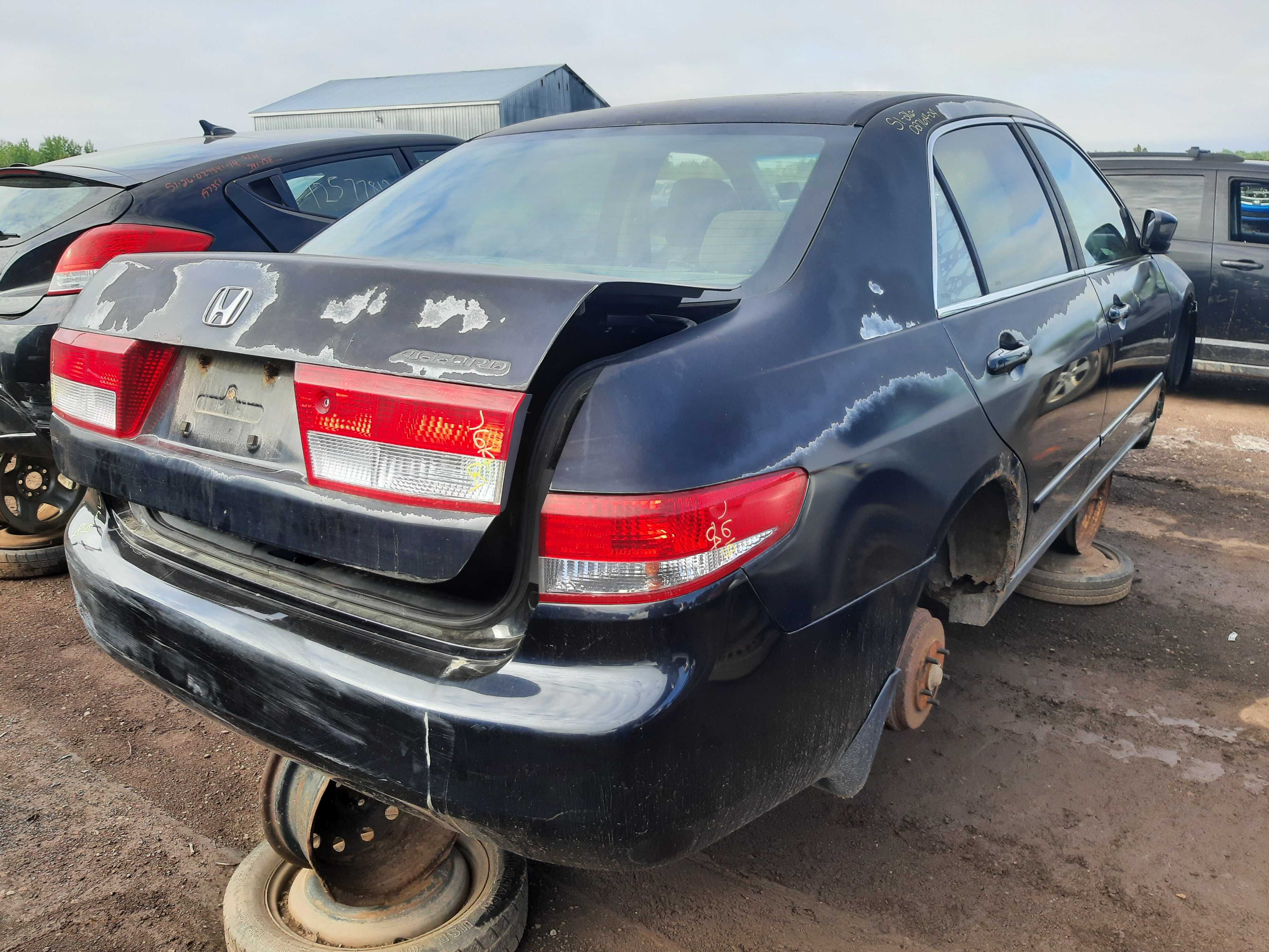 HONDA ACCORD 2004