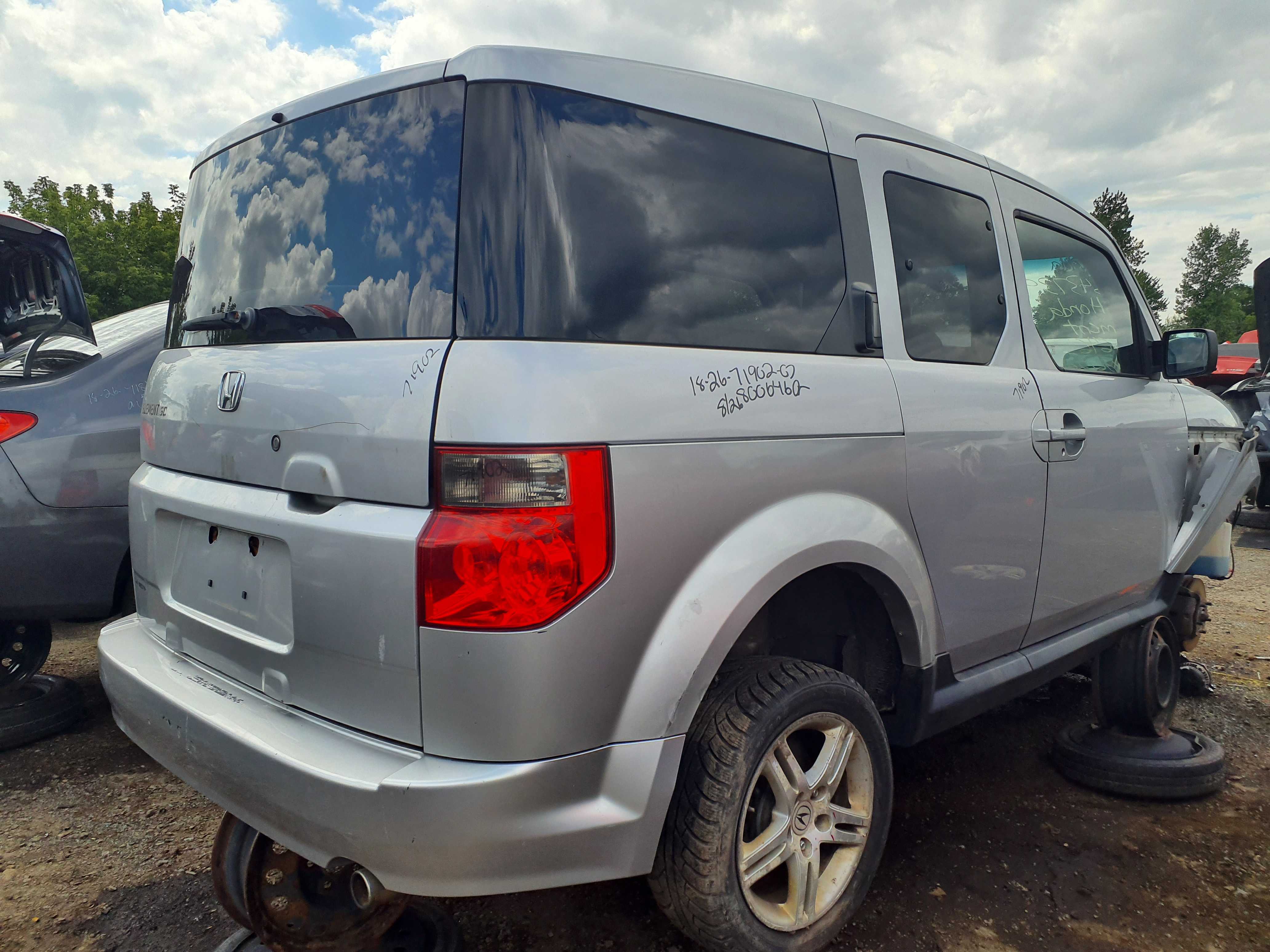 HONDA ELEMENT 2007