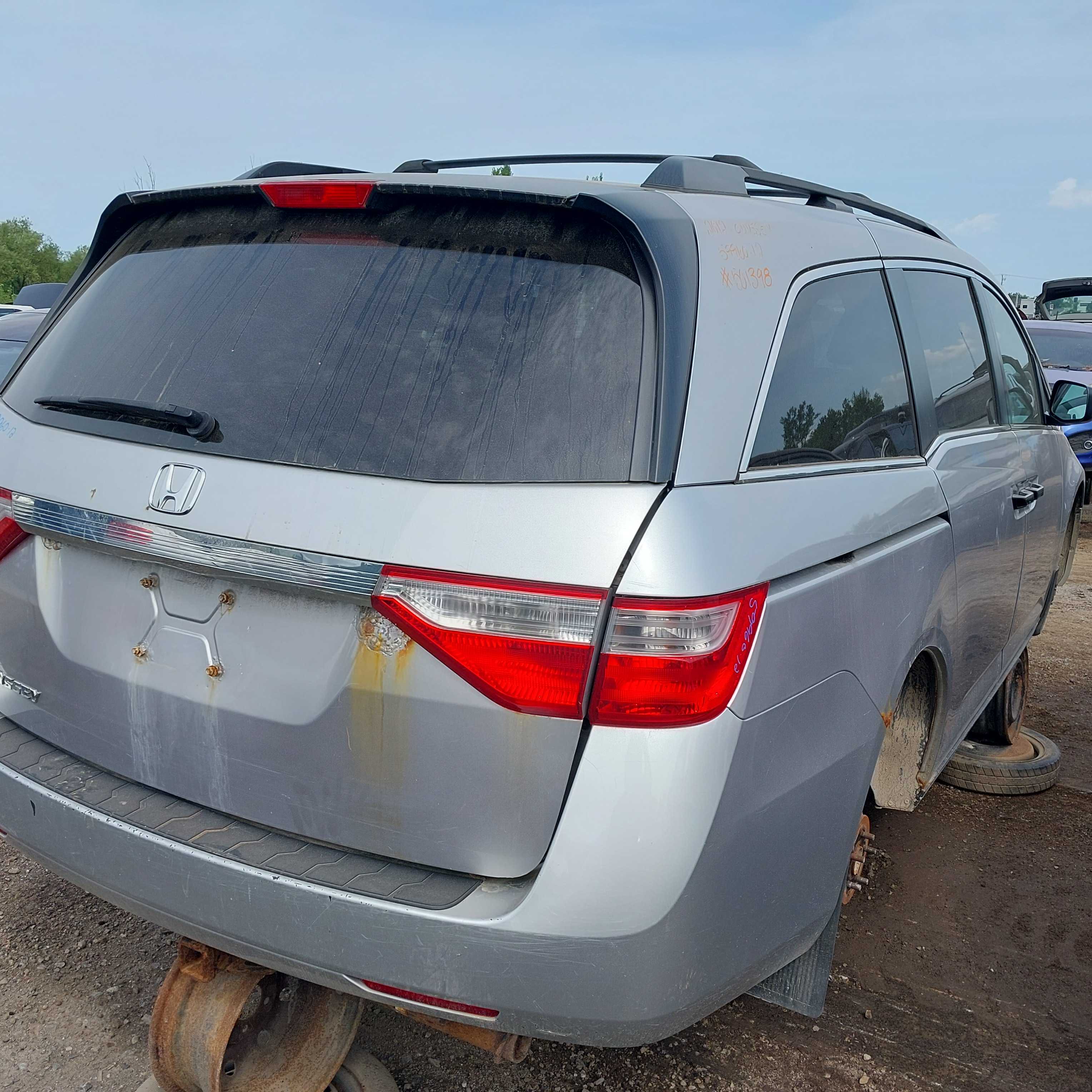 HONDA ODYSSEY 2012