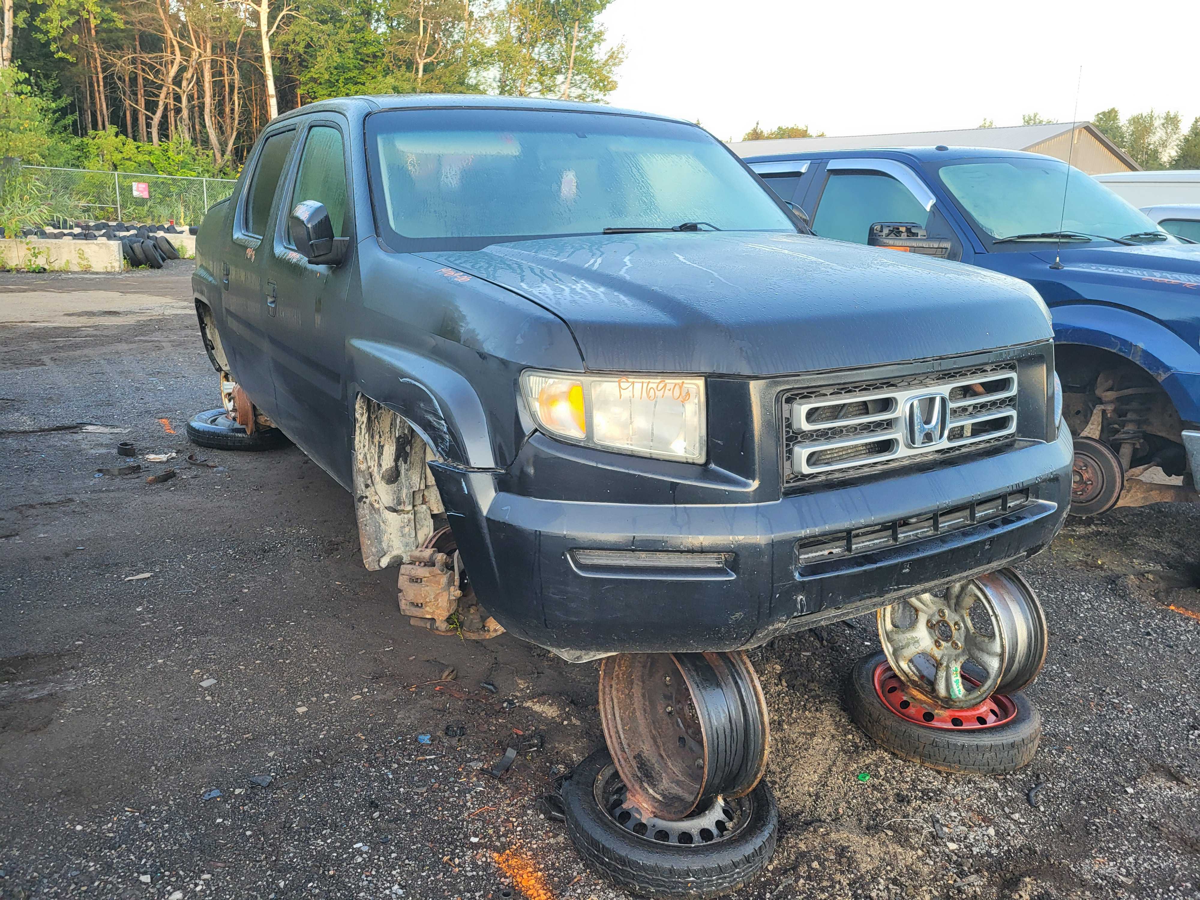 HONDA RIDGELINE 2006