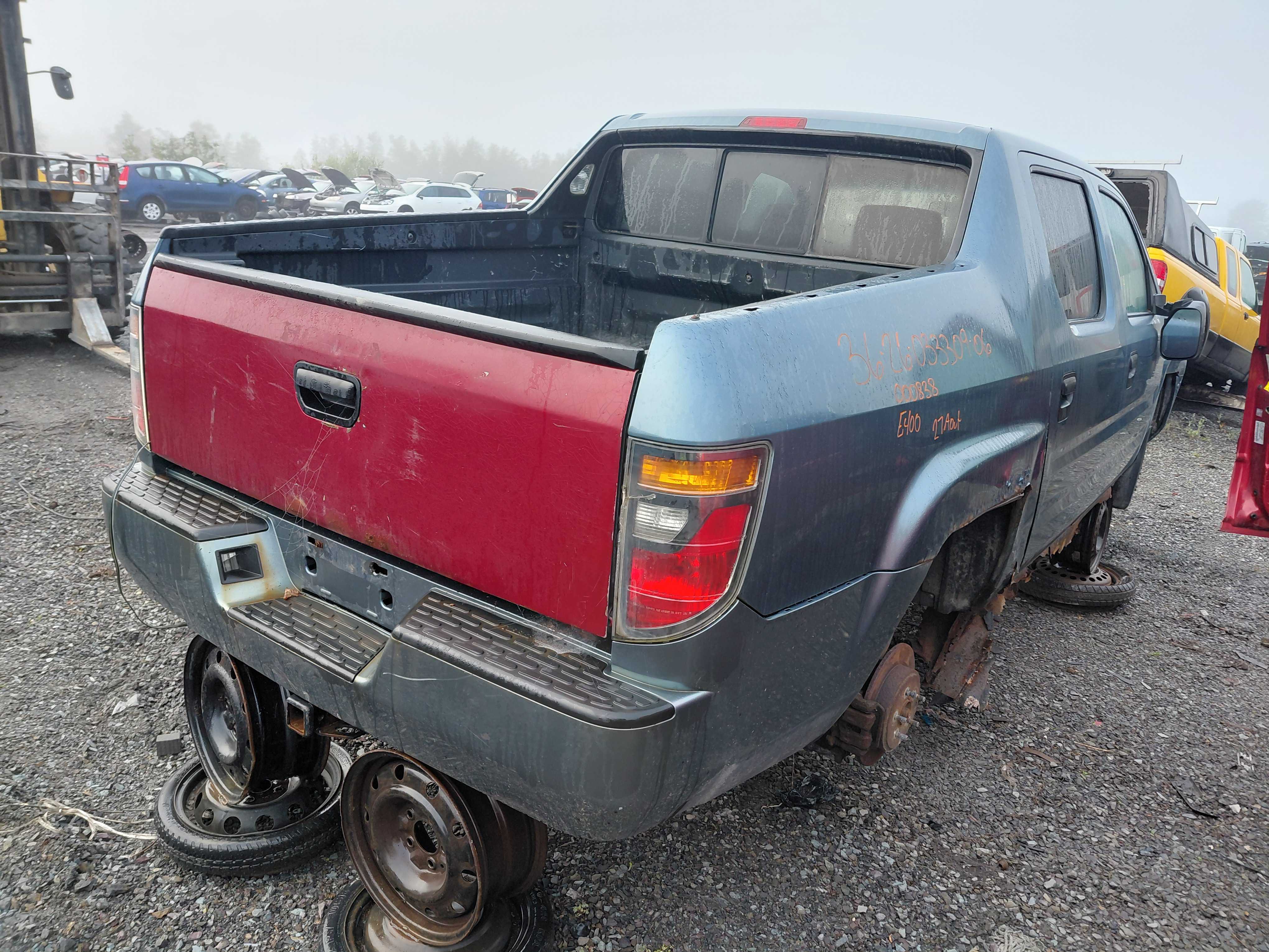 HONDA RIDGELINE 2006
