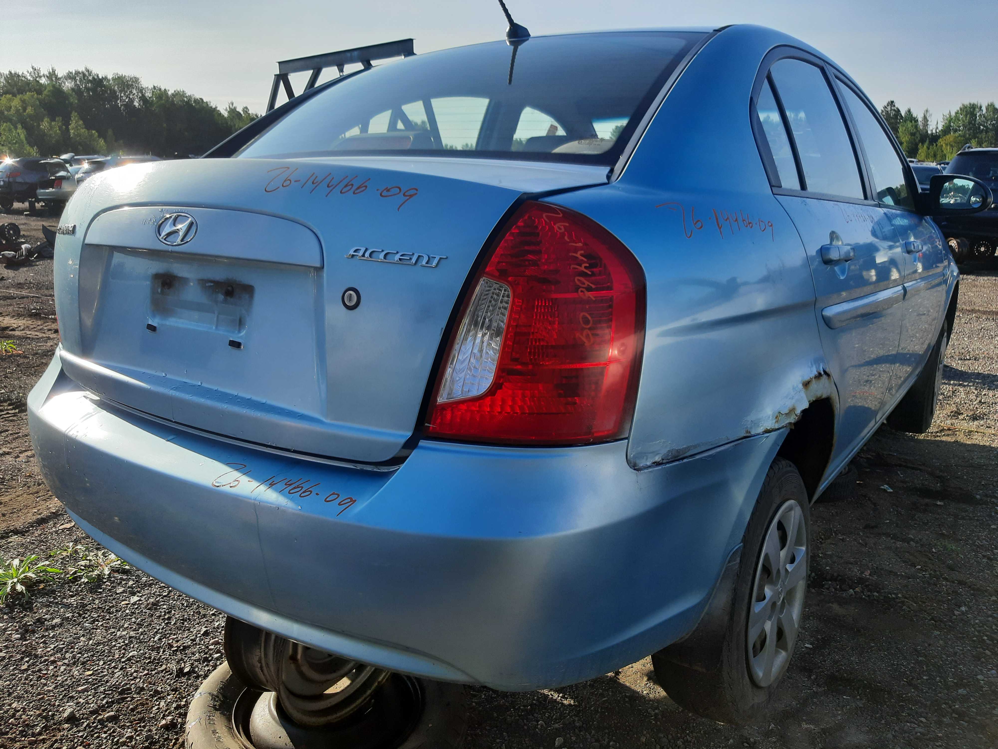 HYUNDAI ACCENT 2009