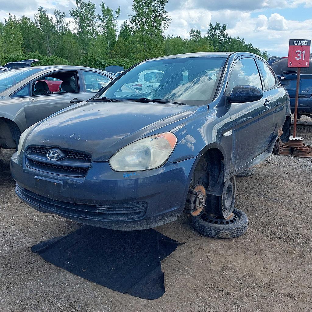 HYUNDAI ACCENT 2009