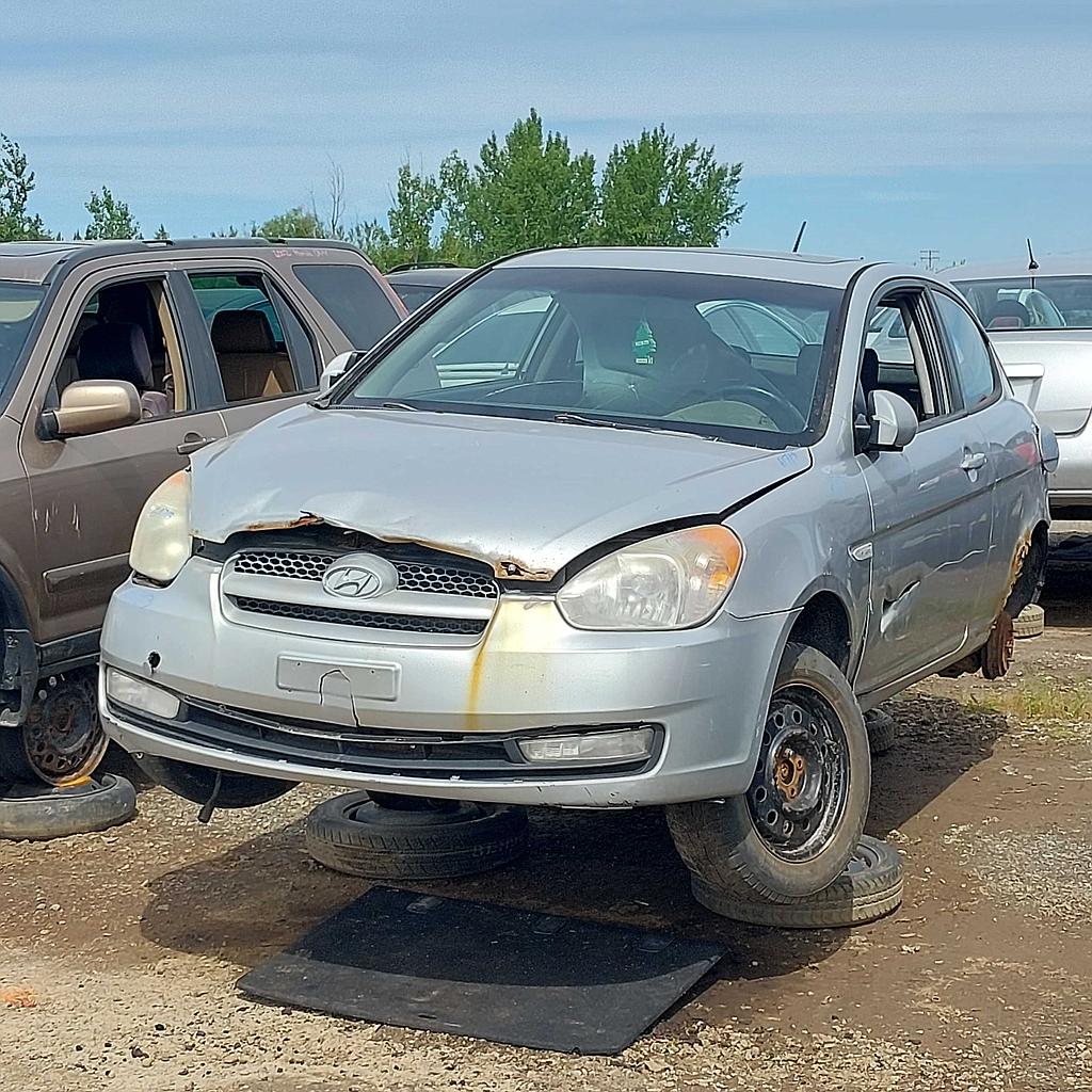 HYUNDAI ACCENT 2009