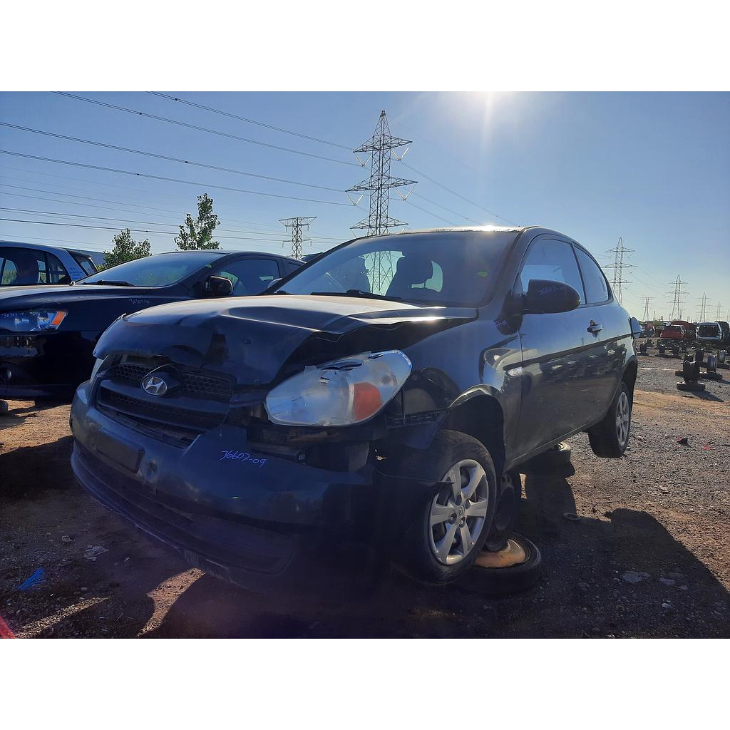 HYUNDAI ACCENT 2009