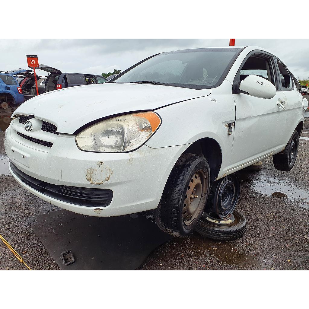 HYUNDAI ACCENT 2009