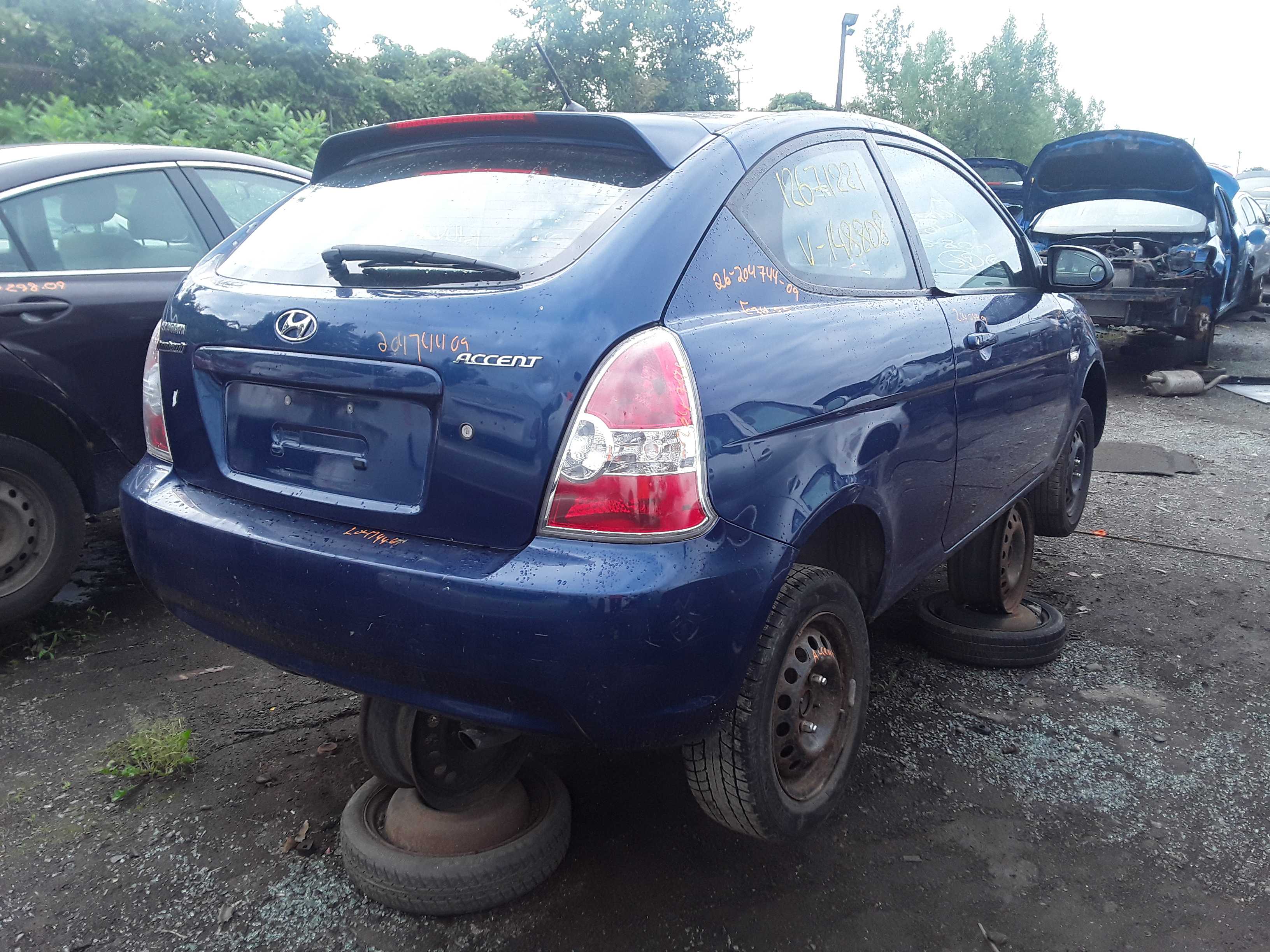 HYUNDAI ACCENT 2009