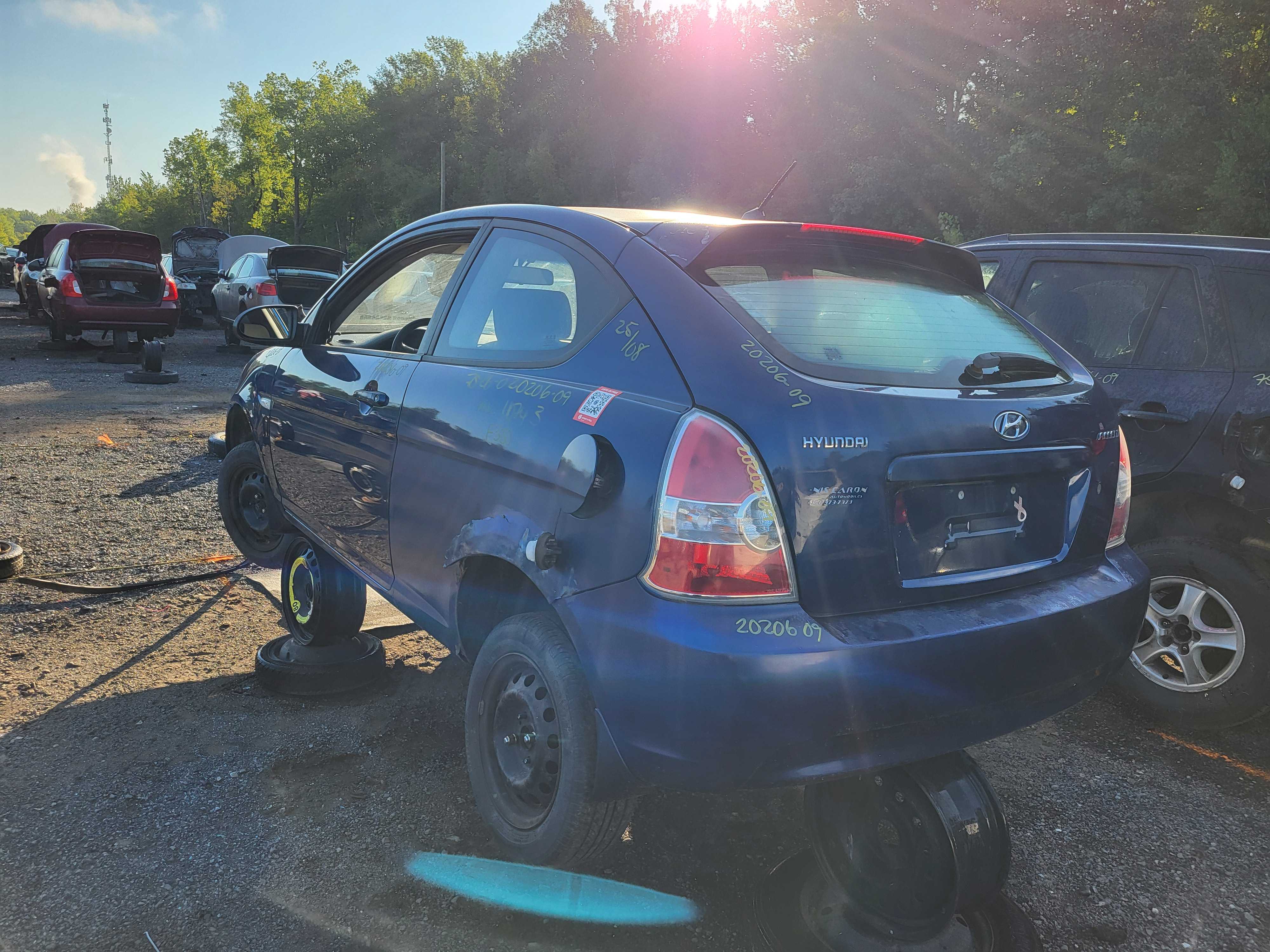 HYUNDAI ACCENT 2009