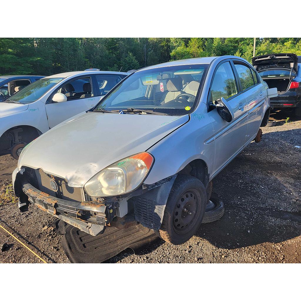 HYUNDAI ACCENT 2010