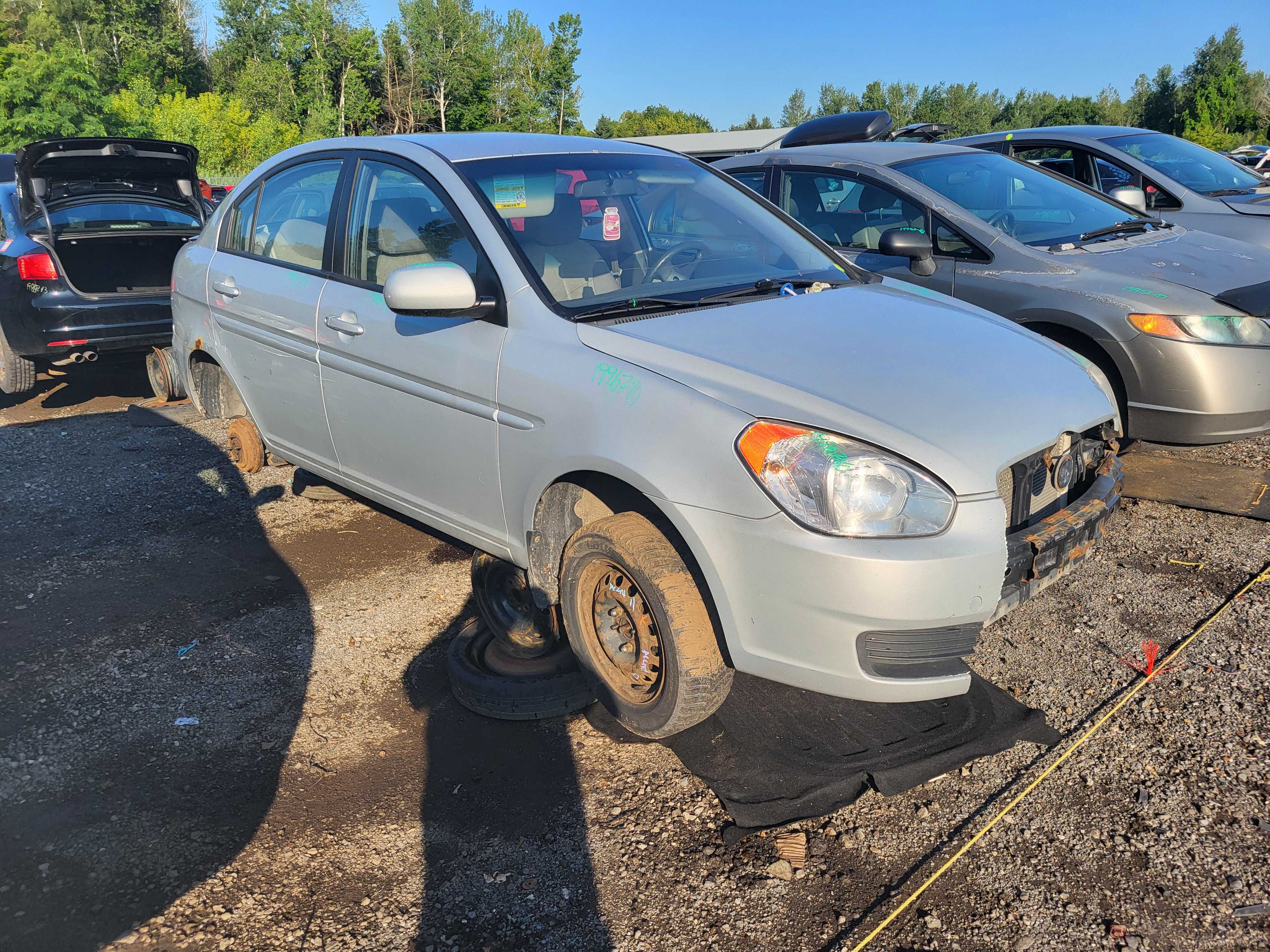 HYUNDAI ACCENT 2010
