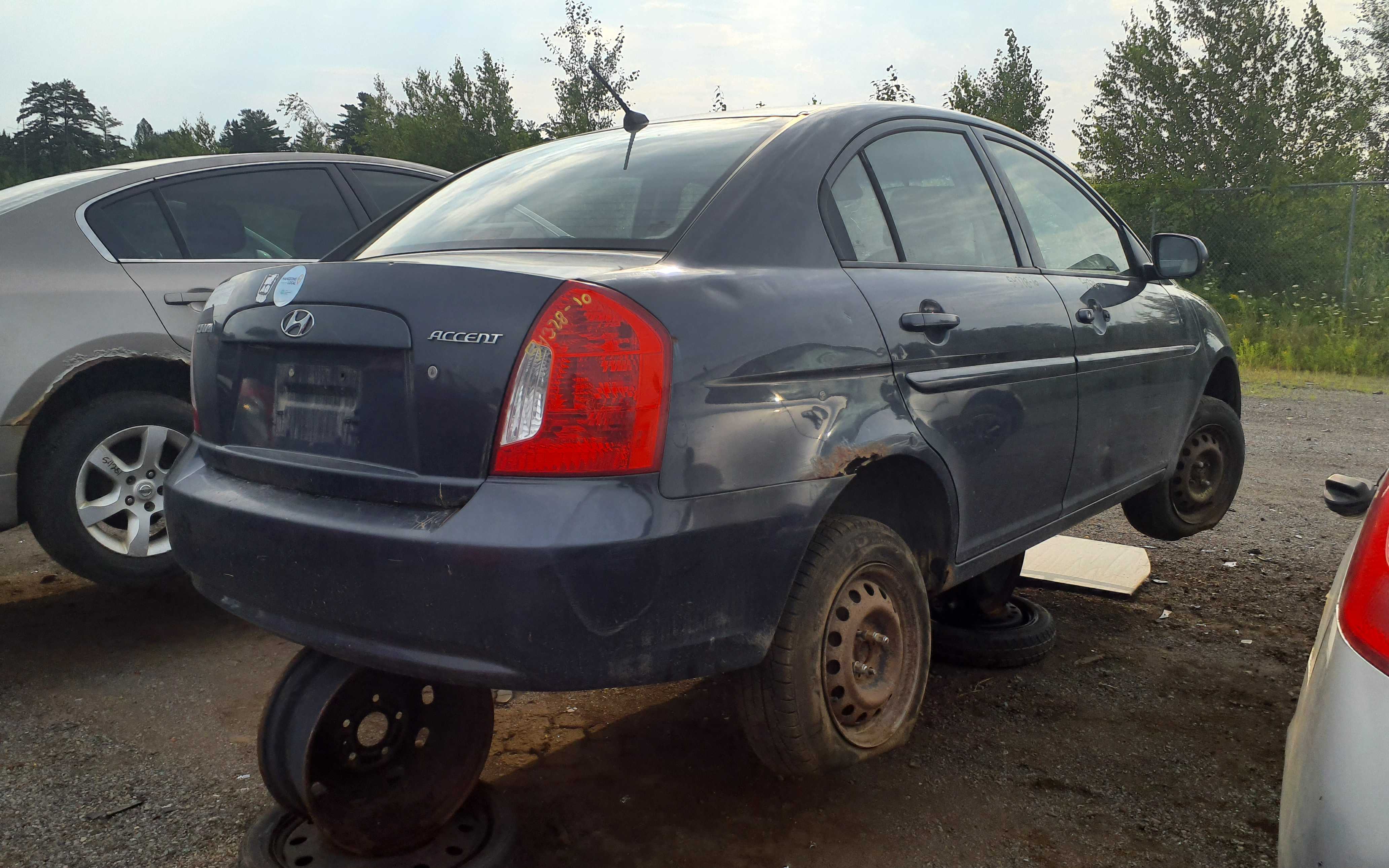 HYUNDAI ACCENT 2010