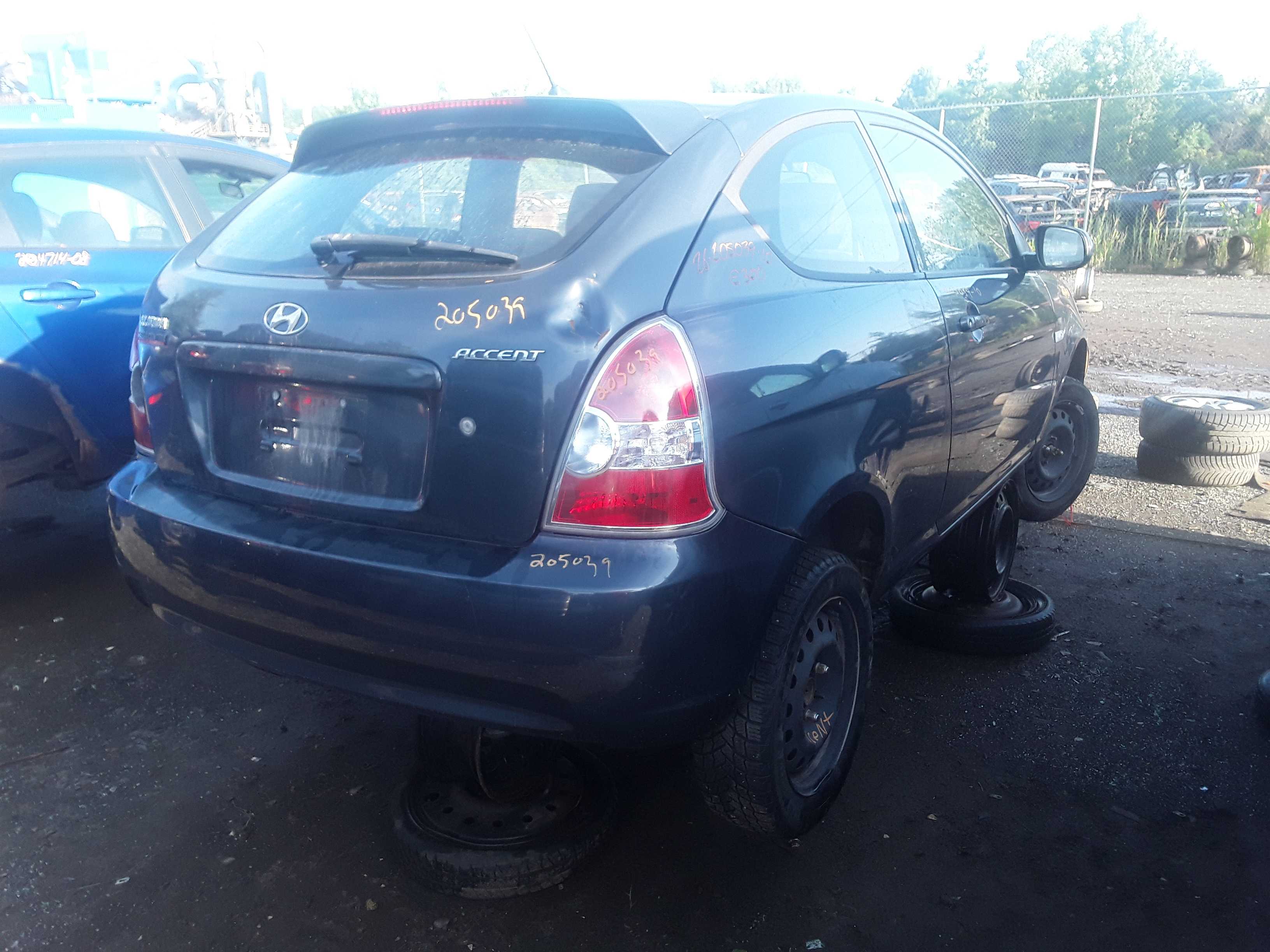 HYUNDAI ACCENT 2010
