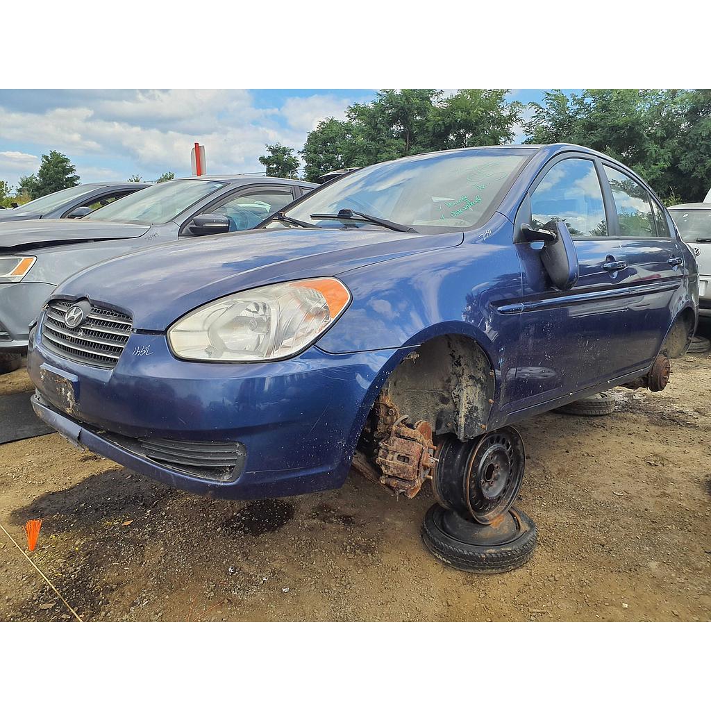 HYUNDAI ACCENT 2010